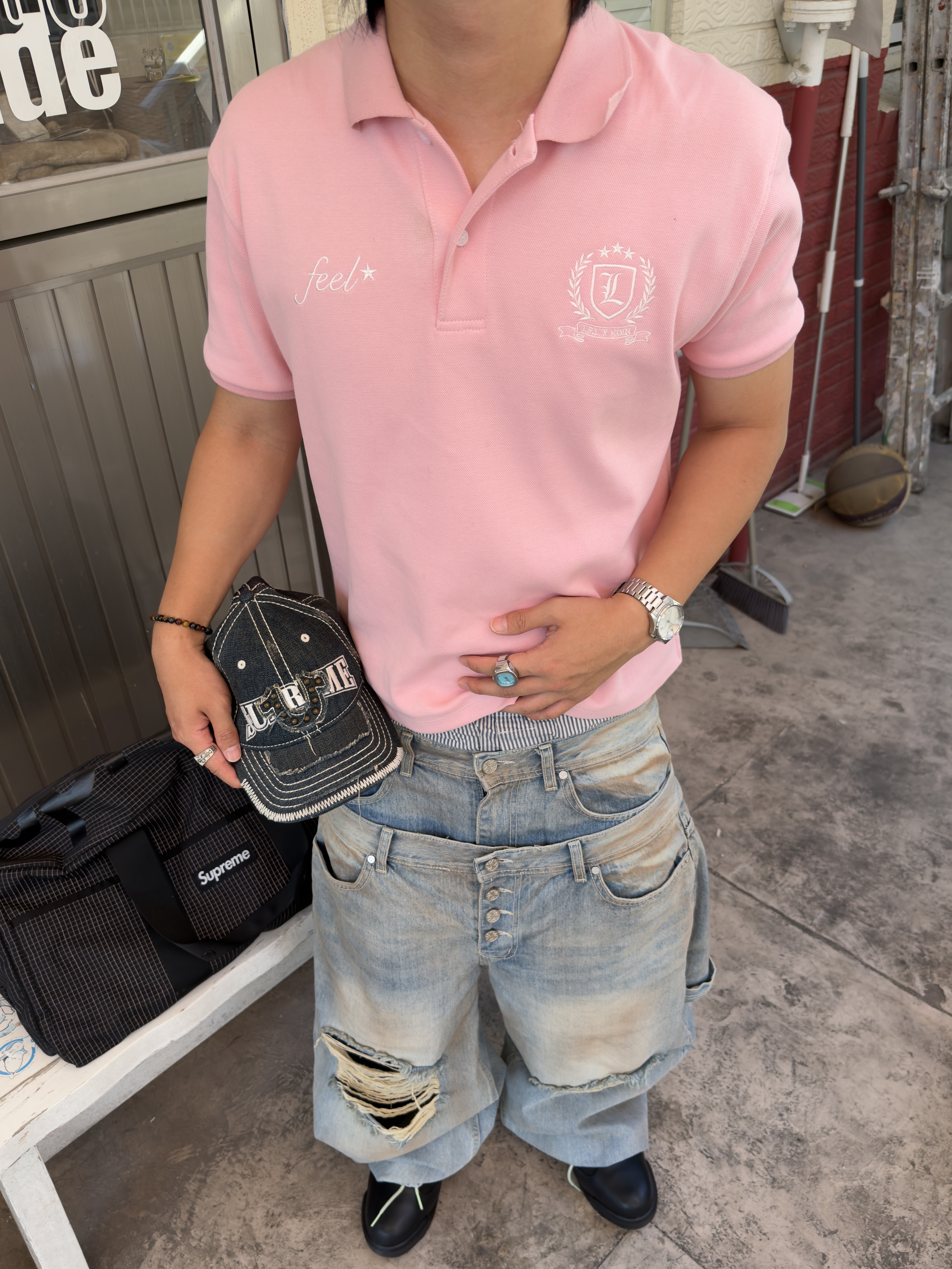 I FEEL LUCKY Double Waist Carpenter Pants Light Blue, I FEEL LUCKY Lucky Koin Polo Shirt Pink 착용 스타일 - 4