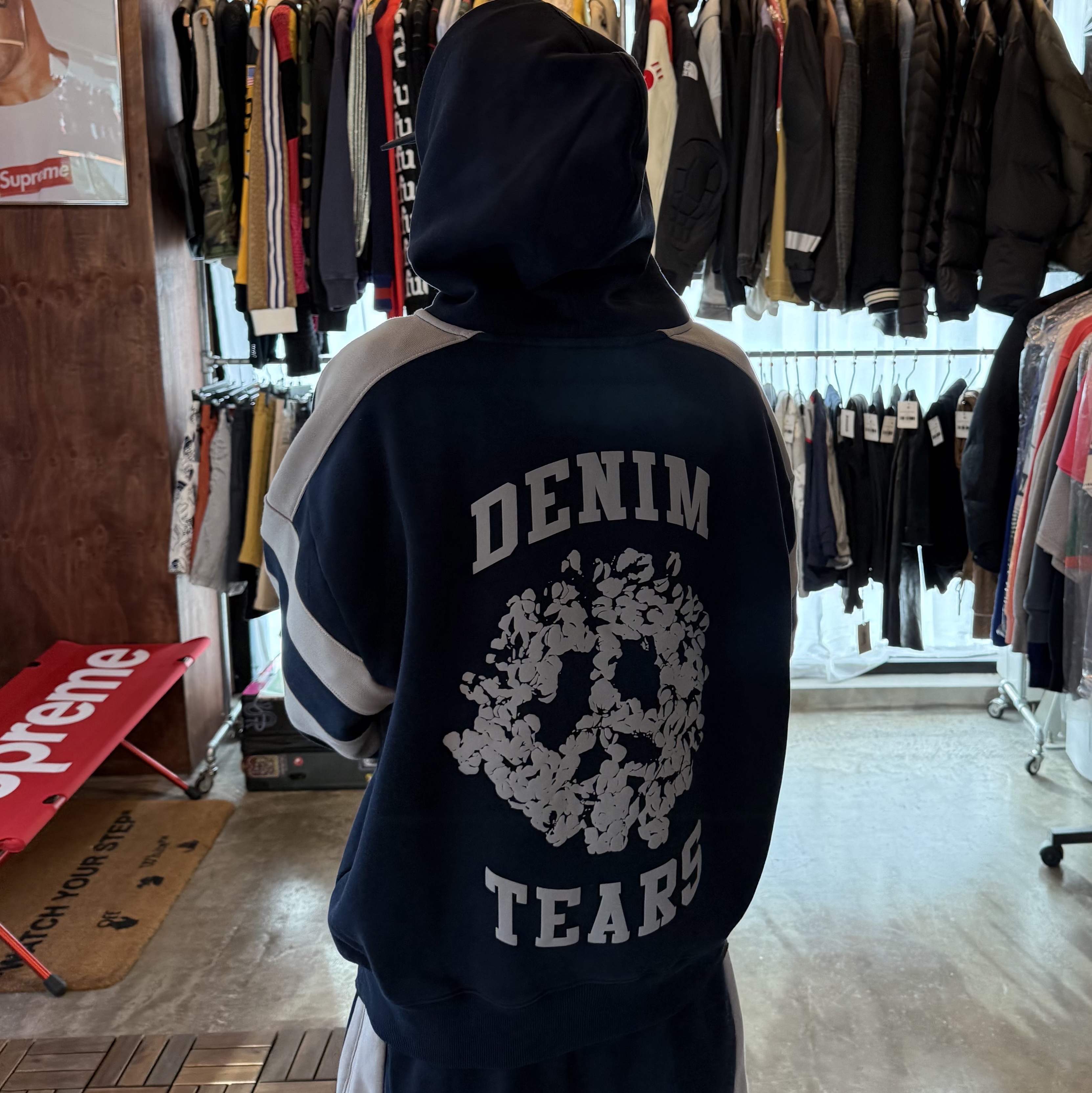 Denim Tears Denim U Paneled Sweatshort Navy, Denim Tears Denim U Paneled Zip Hoodie Navy 착용 스타일 - 4