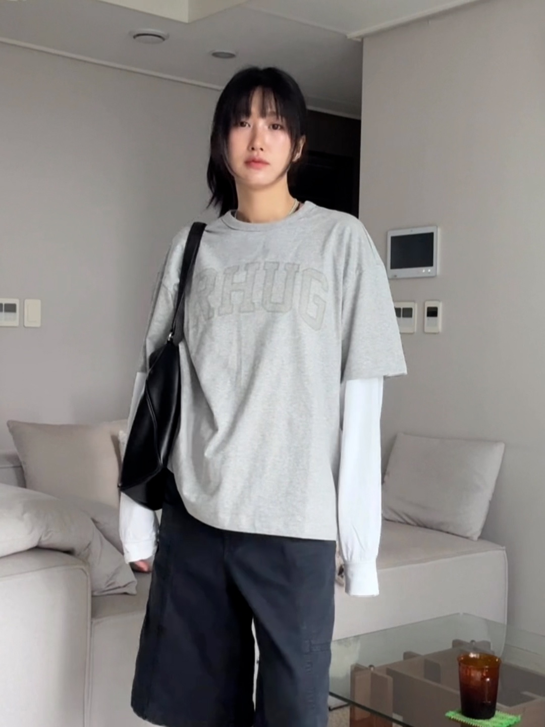UNIVERSE GARMENT Neutro Prep RHUG T-Shirt Melange Grey 착용 스타일 - 1