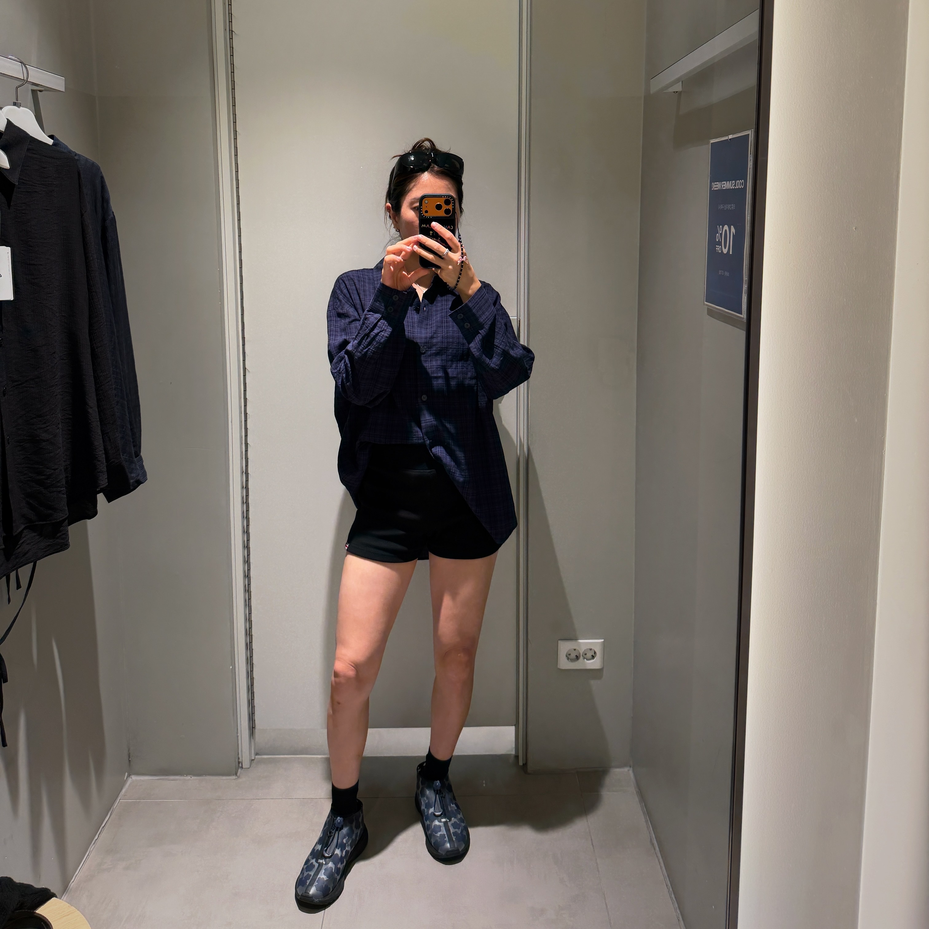Asics x Cecilie Bahnsen Gel-Terrain MT Midnight, Takashiba Gimune Safety Overglasses Black 착용 스타일 - 3
