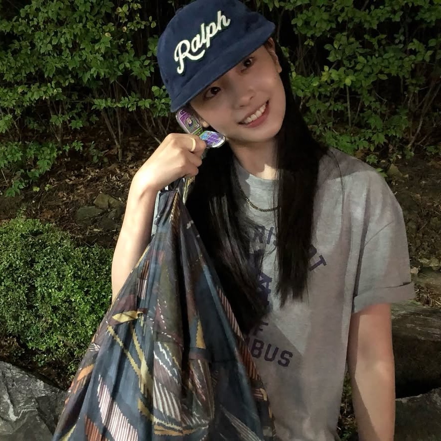 Safarispot Saf3 Stamp T-Shirt Heather Gray 착용 스타일 - 3