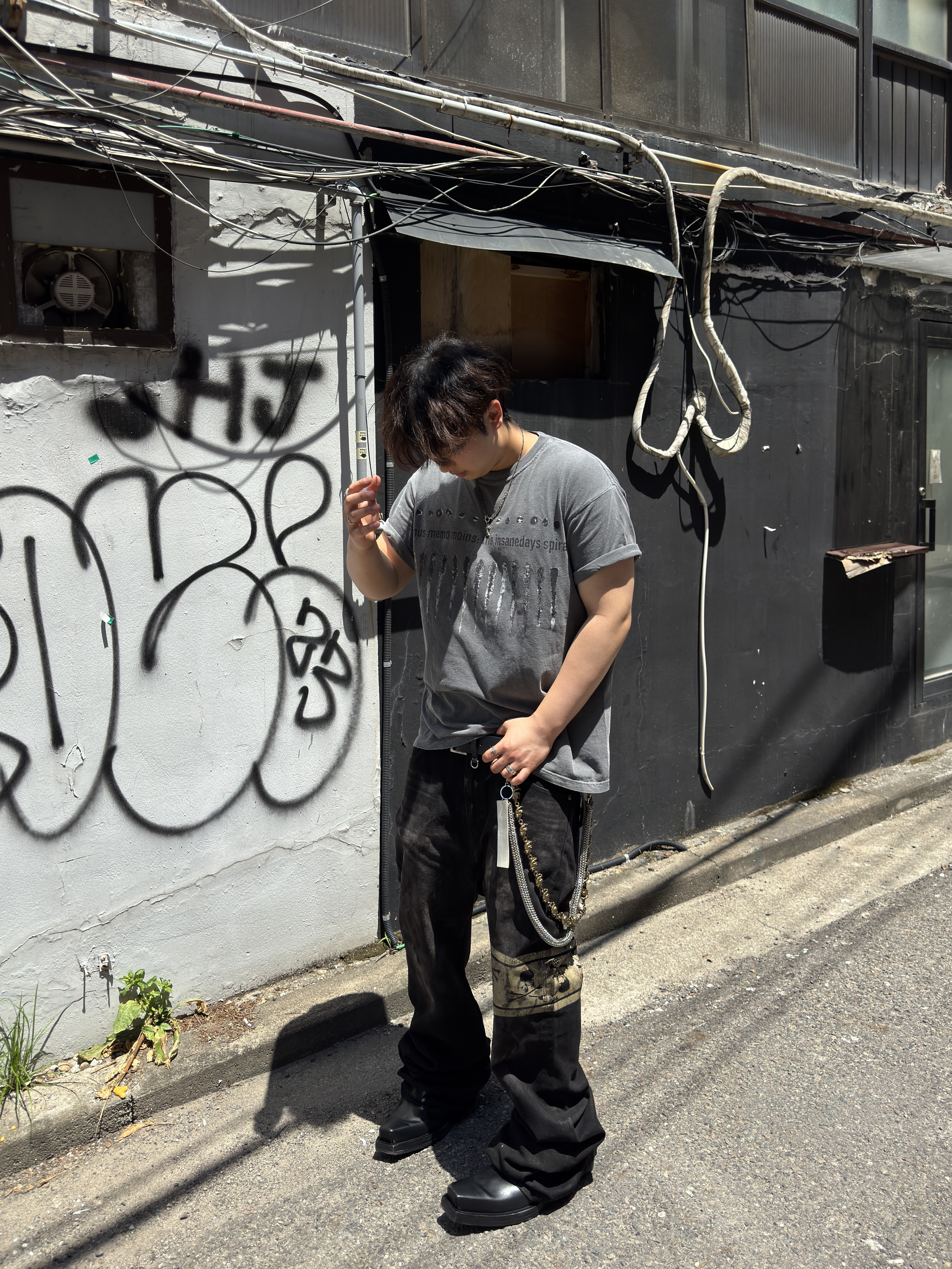 Project G/R x Mastermind Flared Denim Pants Black, Balenciaga Santiago Bootie Black 착용 스타일 - 1