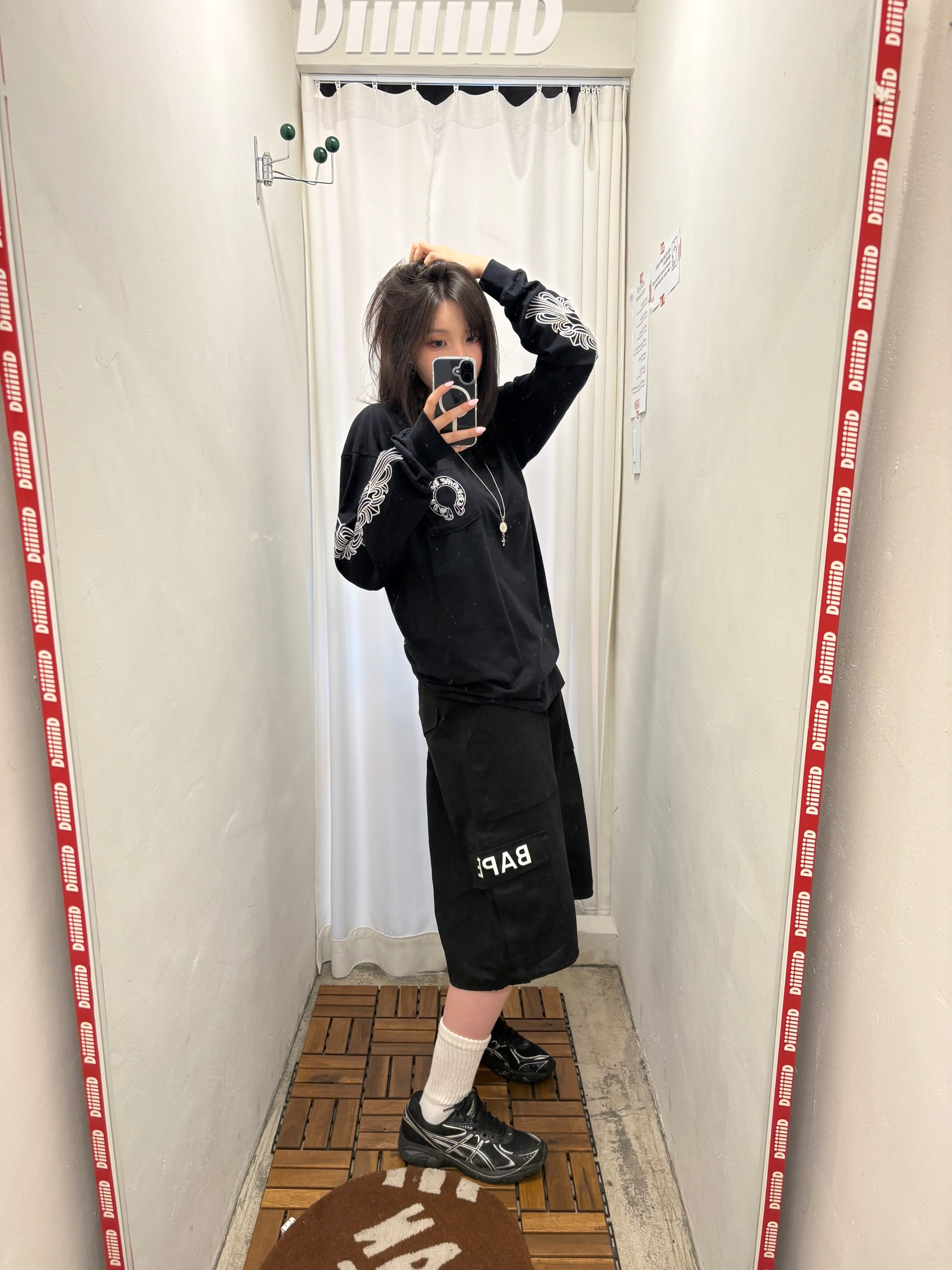 Chrome Hearts Horse Shoe Long Sleeve T-Shirt Black 착용 스타일 - 5