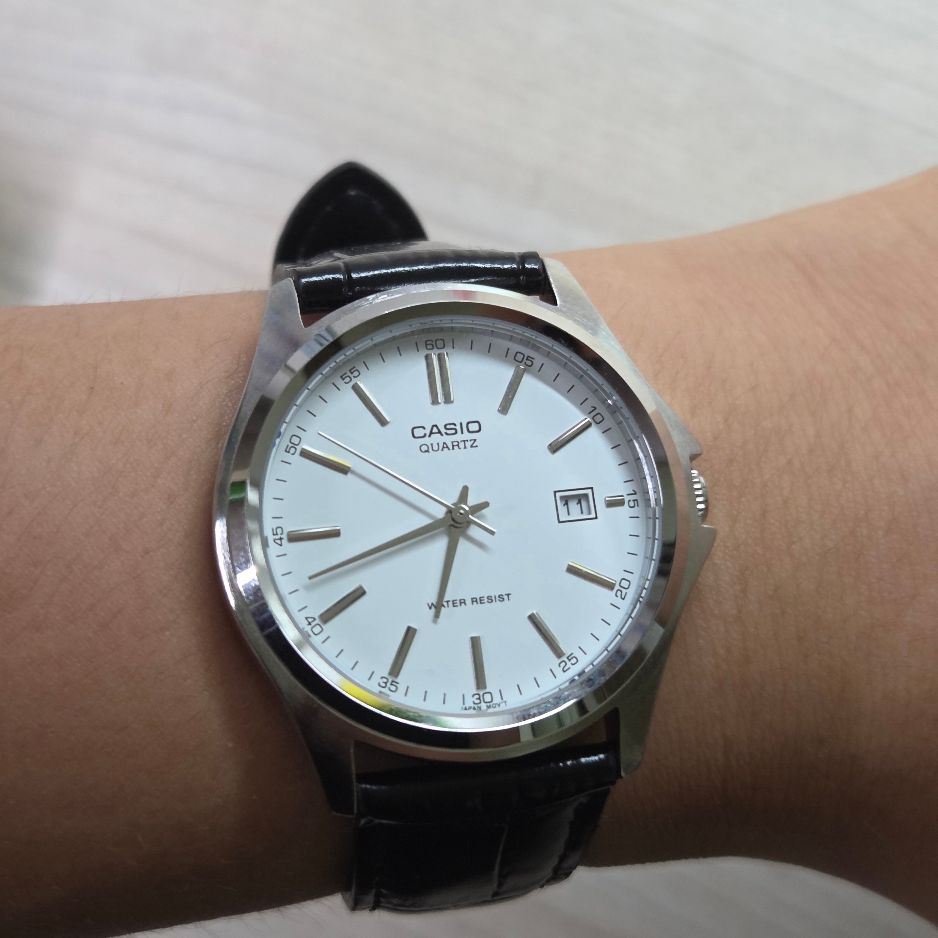 Casio MTP-1183E-7A 착용 스타일 - 2