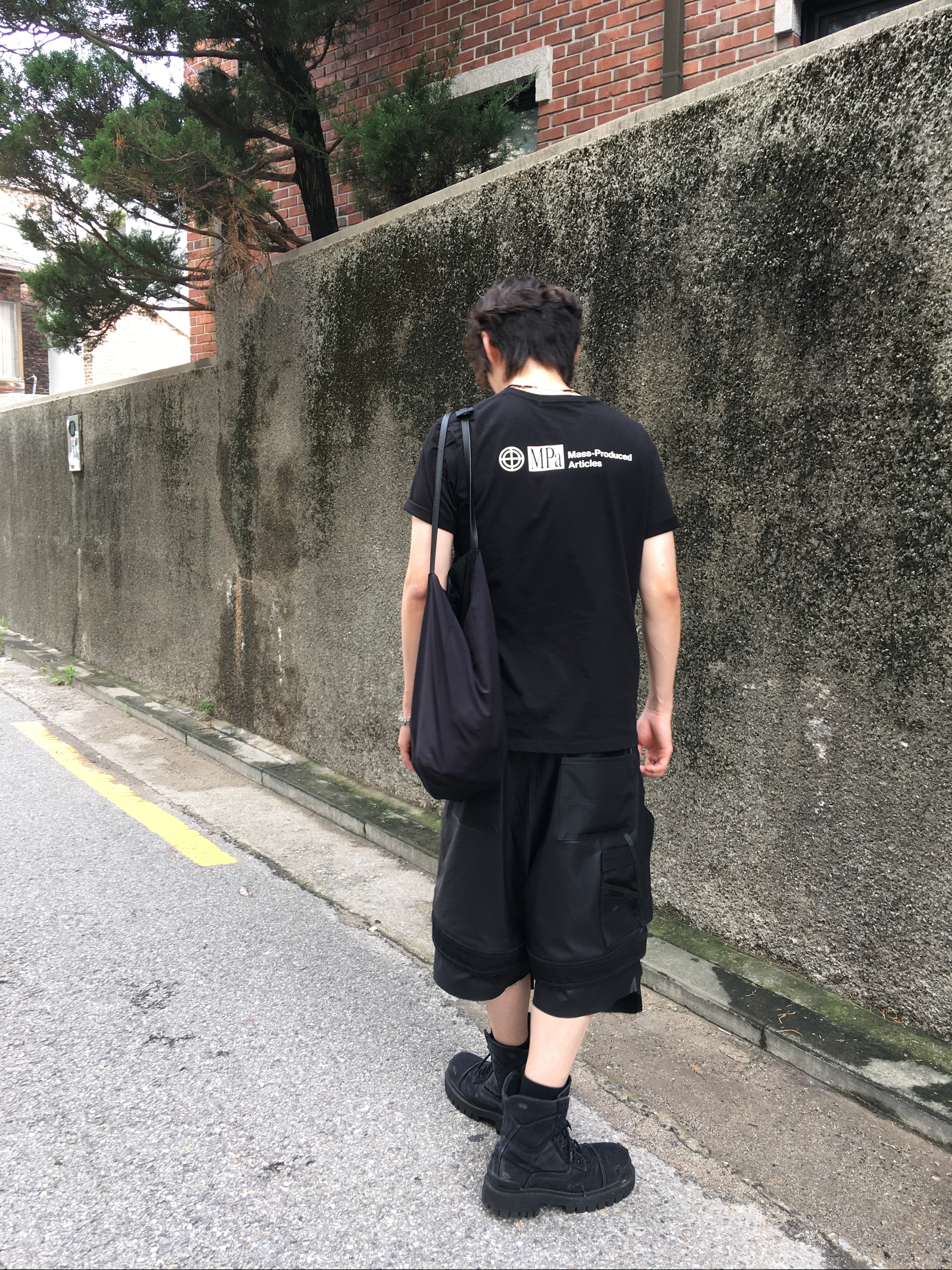 Plastic Product MPa T-Shirt Black, Xlim Synopsis 01 Bag Black 착용 스타일 - 1