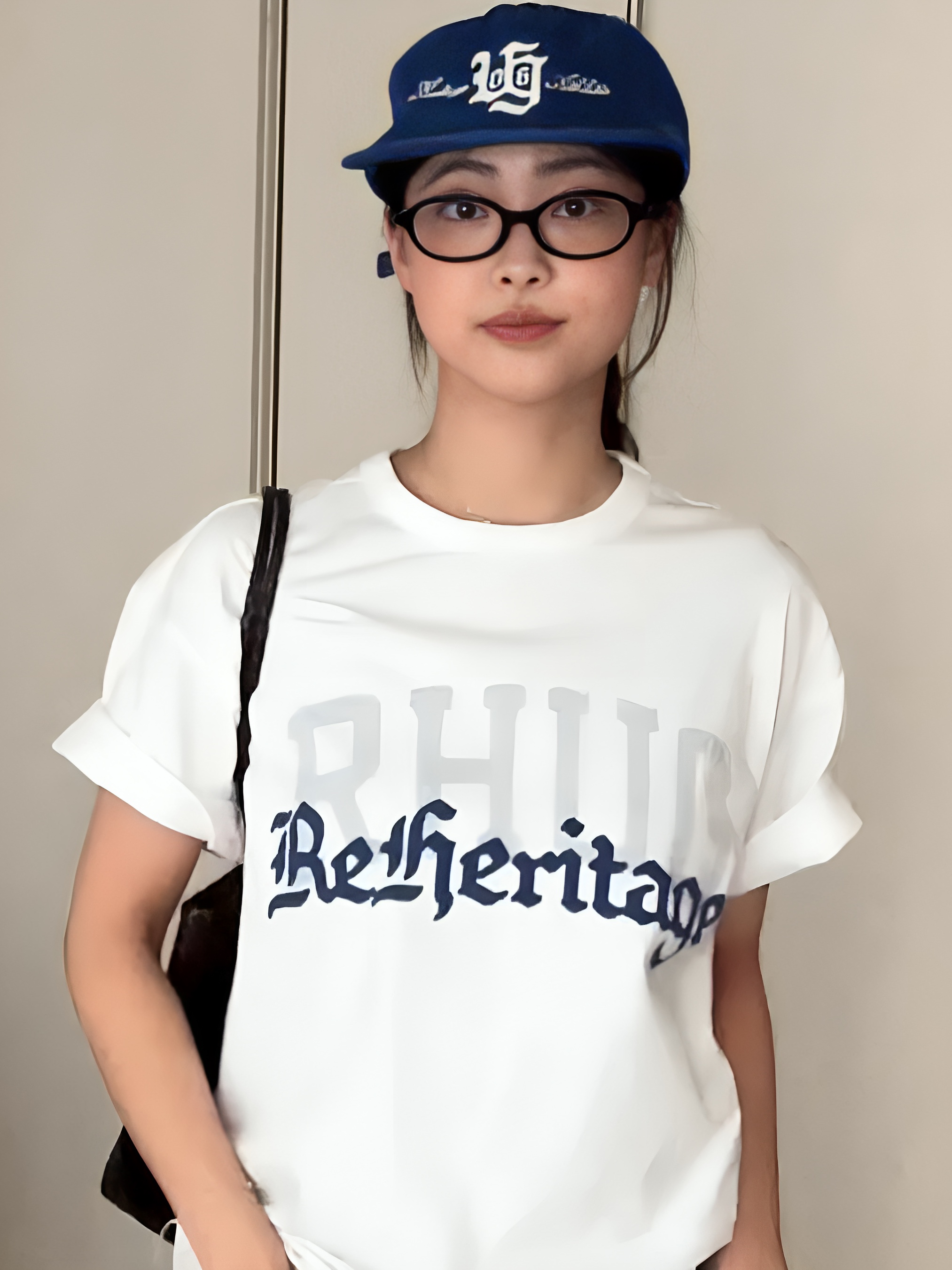 UNIVERSE GARMENT Two Side Print T-Shirt Blue, UNIVERSE GARMENT VTG Typo 5 Panel Washing Cap Navy 착용 스타일