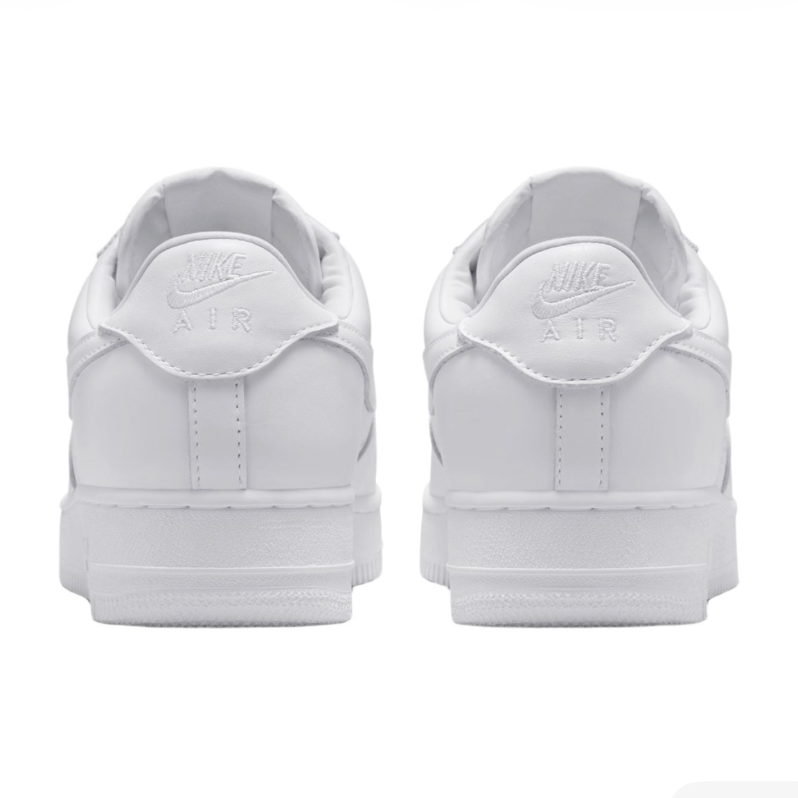 Nike Air Force 1 Low '01 White White 착용 스타일 - 5