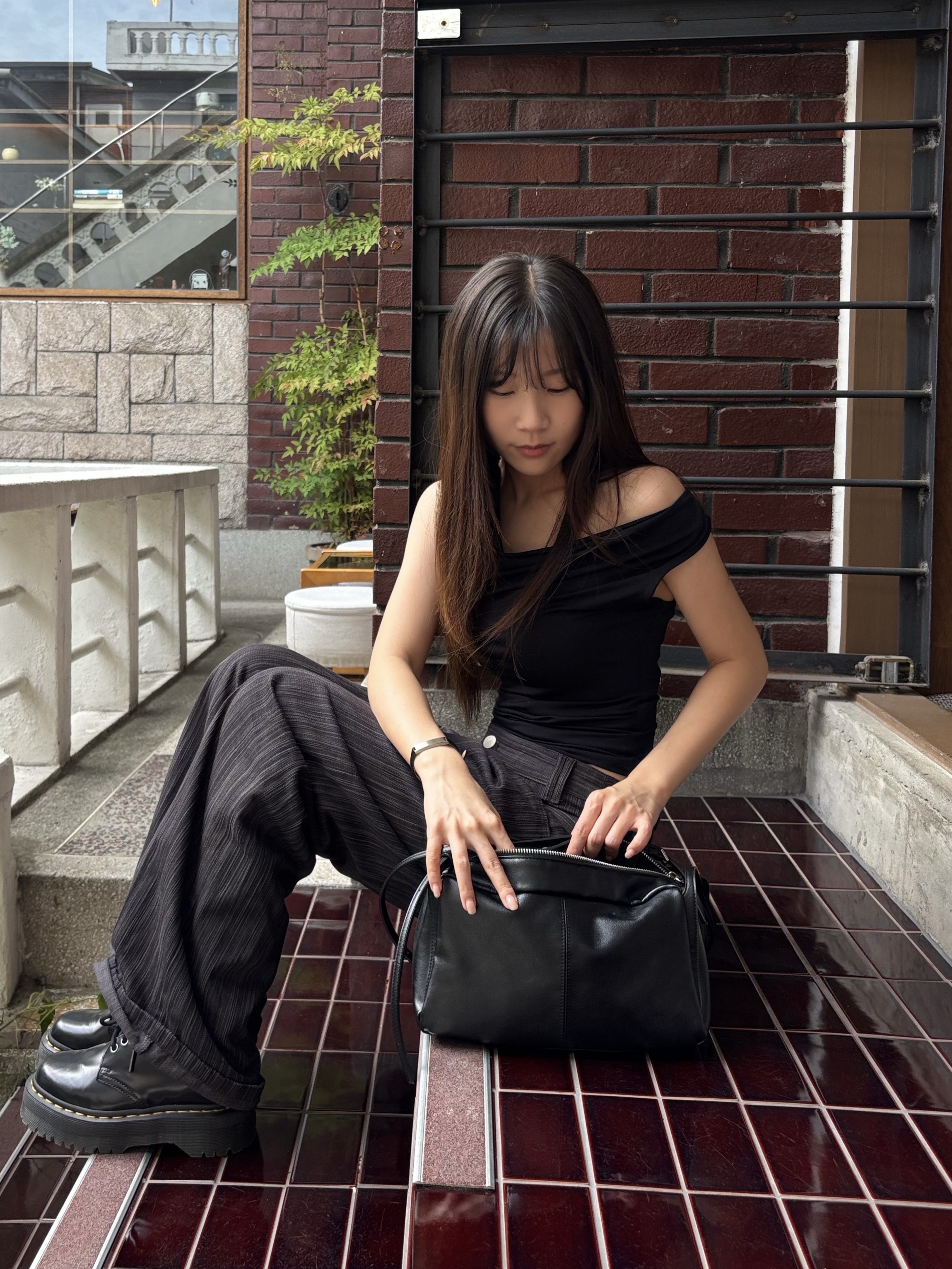 Dr. Martens 1461 Quad Black 착용 스타일