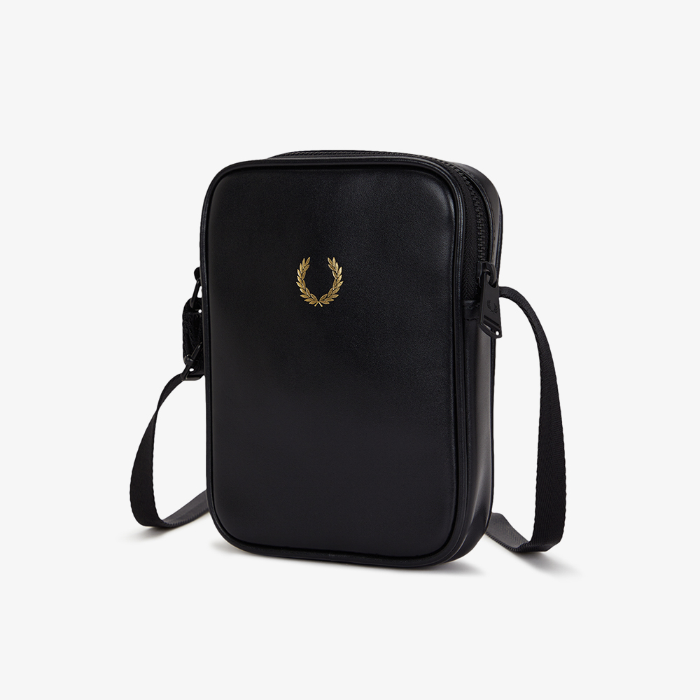 프레드페리 스무드 레더 스몰 사이드 백 블랙(Fred Perry Smooth Leather Small Side Bag Black) - 2