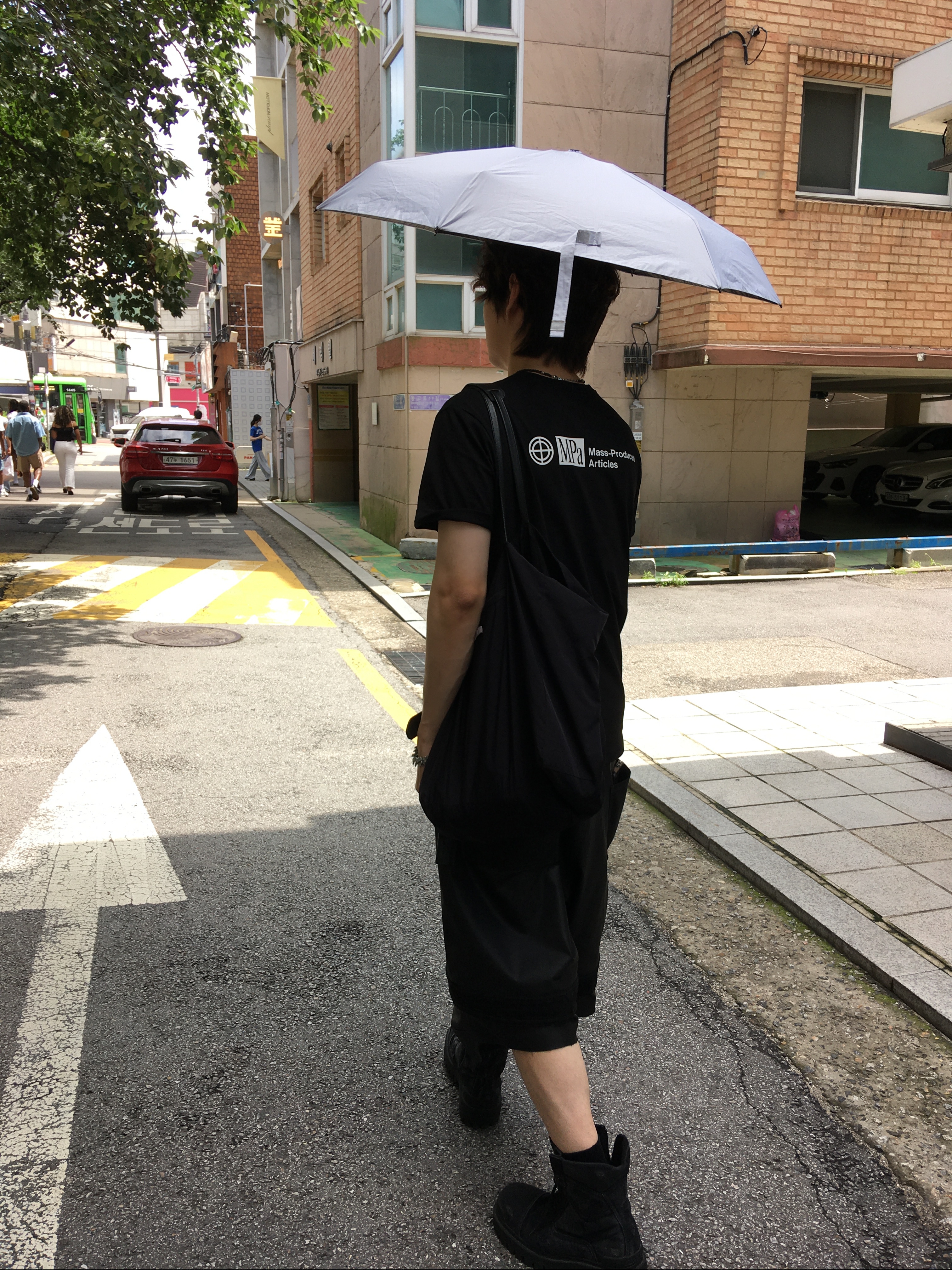 Plastic Product MPa T-Shirt Black, Xlim Synopsis 01 Bag Black 착용 스타일 - 3