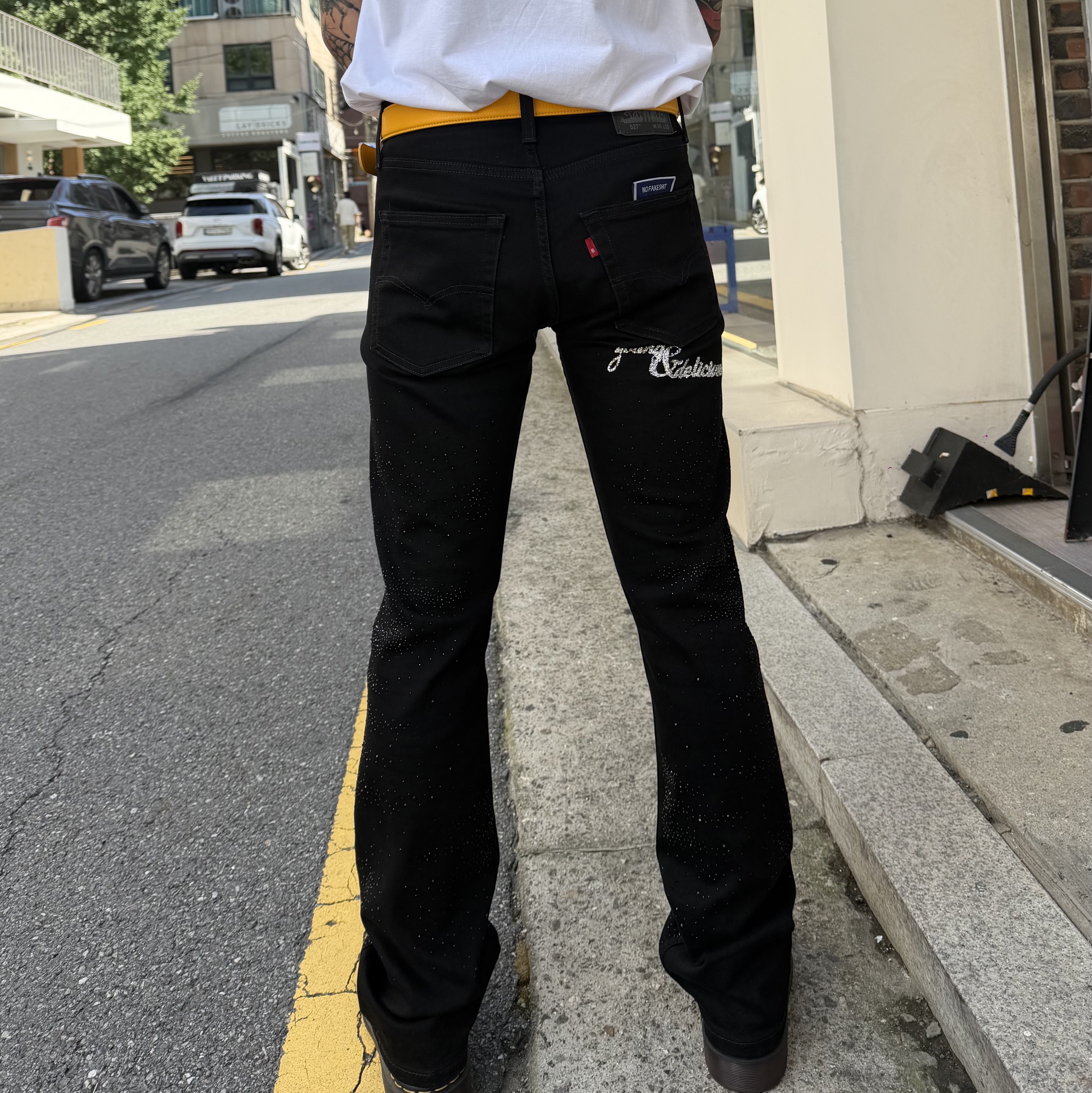 NOFAKESHIT Bust Down 527 30x32, Undermycar 25FW Double Floral Buckle Plain Leather Belt Yellow 착용 스타일 - 3