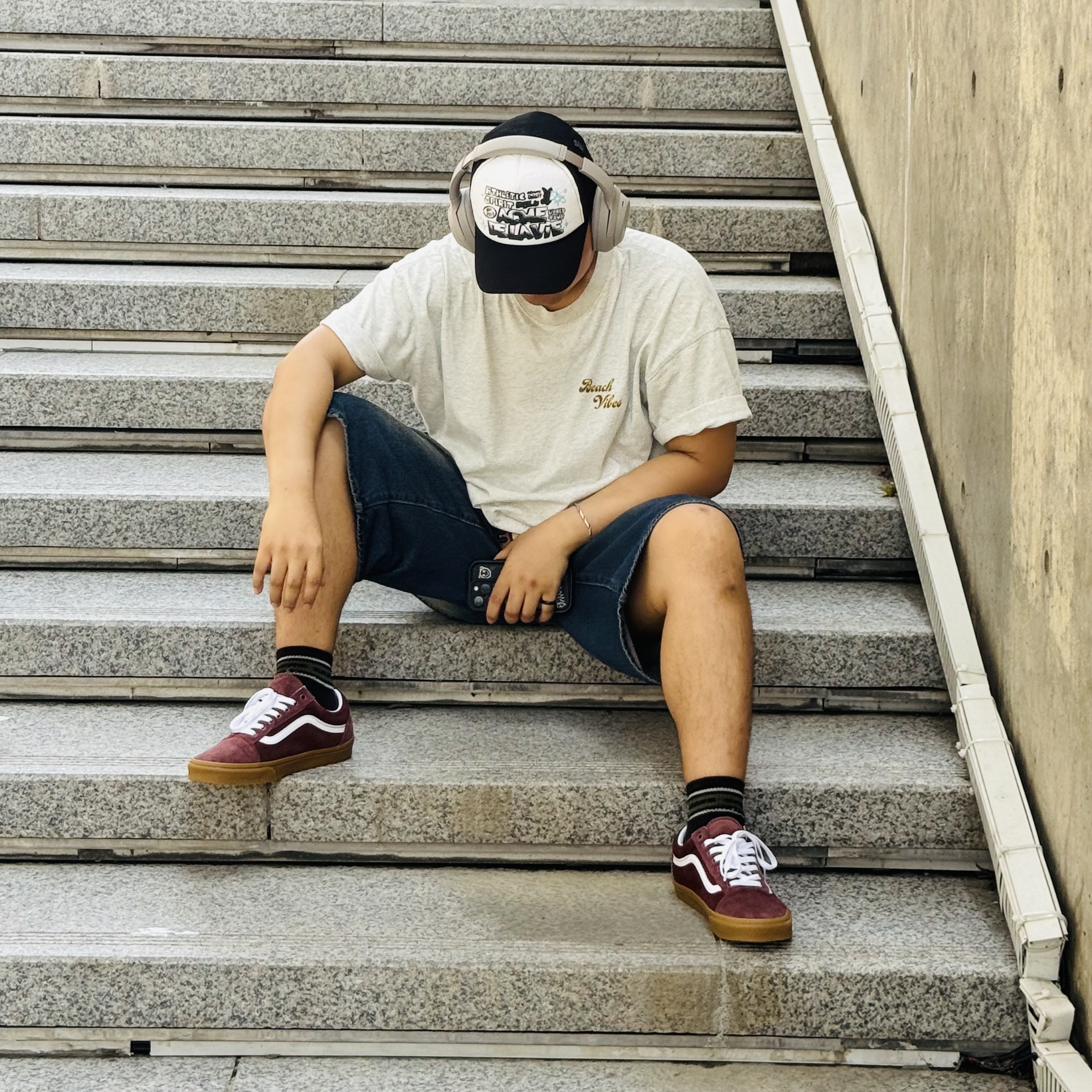 Vans Corduroy Old Skool Brown 착용 스타일