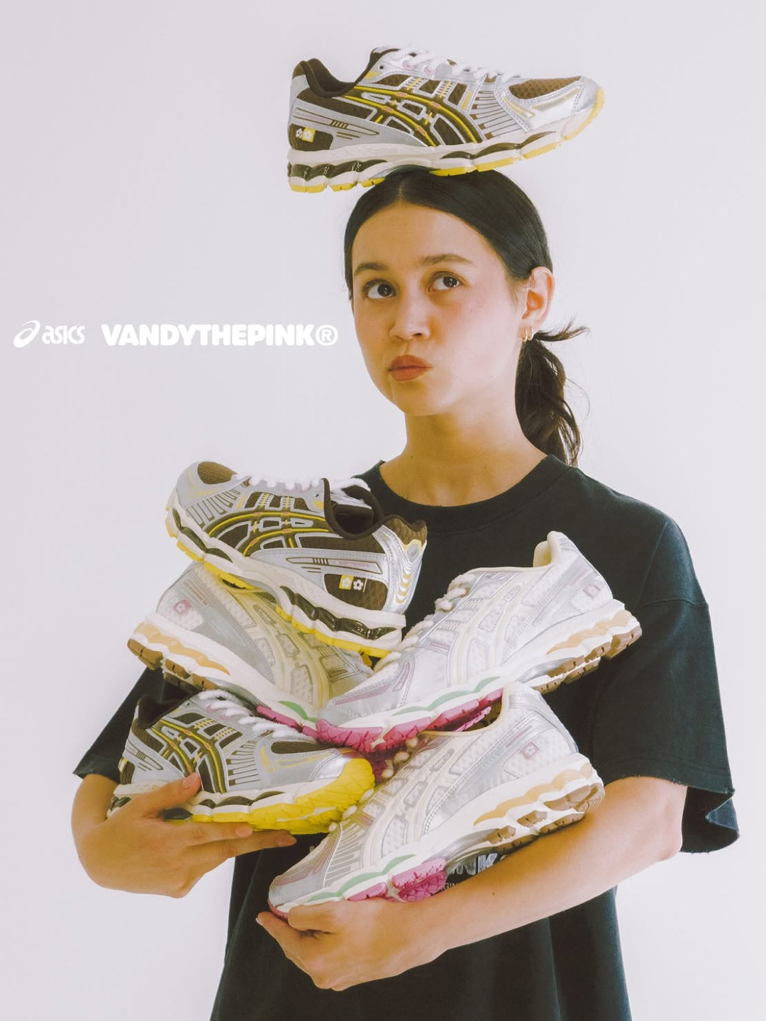 Asics x Vandy The Pink Gel-Kayano 12.1 Antique White, Asics x Vandy The Pink Gel-Kayano 12.1 Desert Palm 착용 스타일 - 3