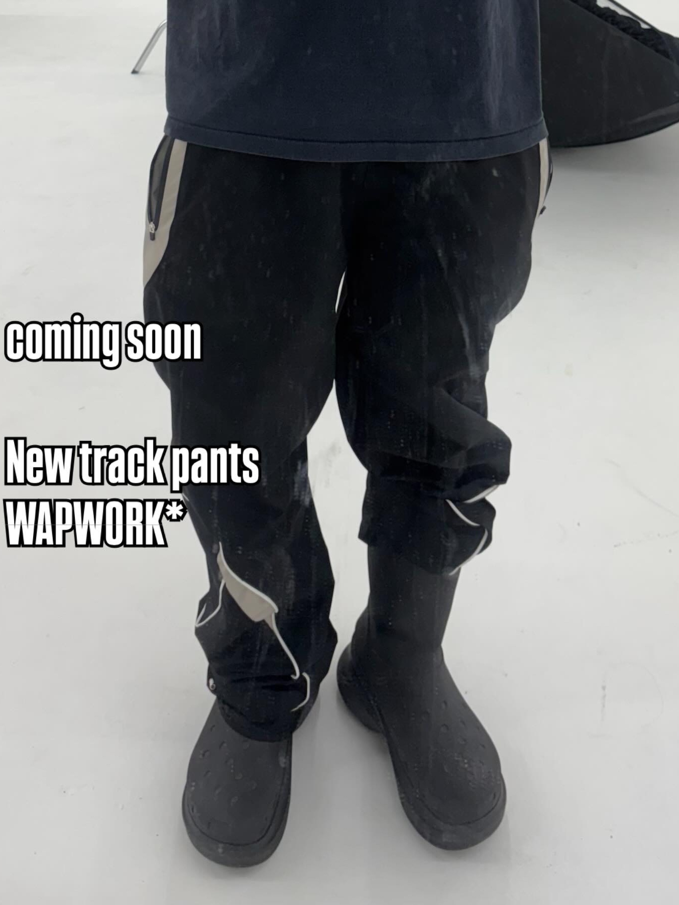 Wapworks Hydro Signal Trace Shorts black, Wapworks Hydro Signal Trace Shorts Grey 착용 스타일 - 2
