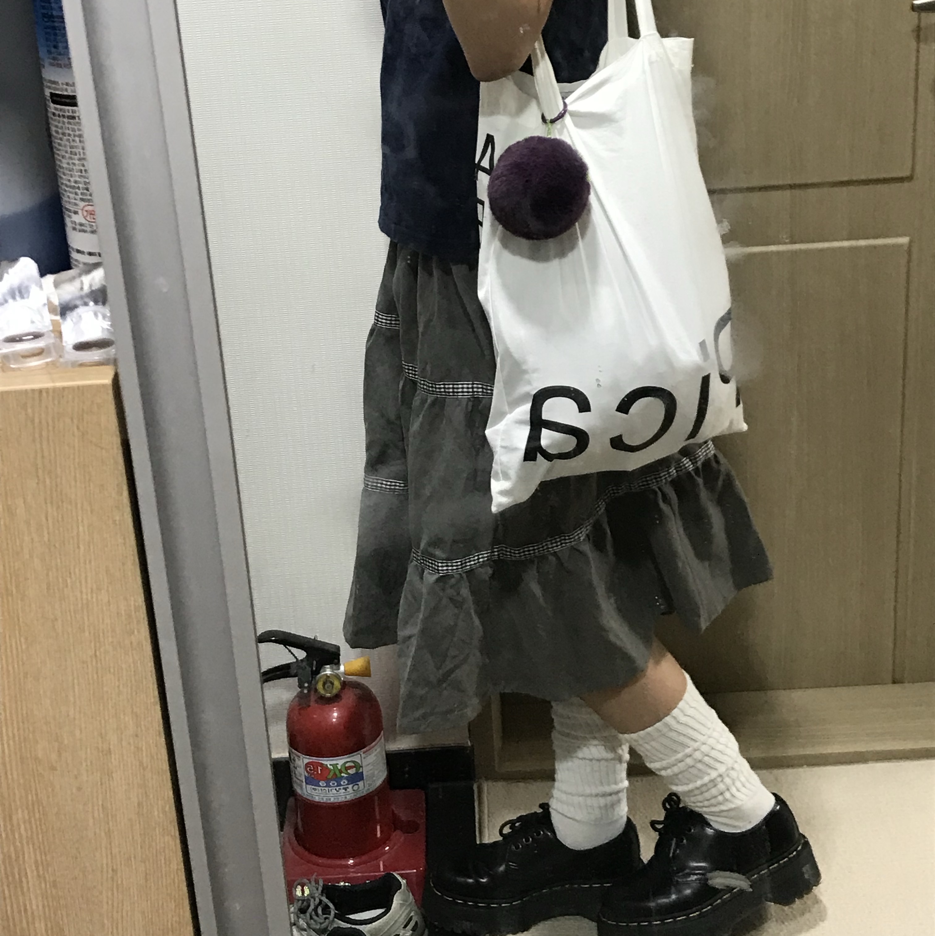 Dr. Martens 1461 Quad Black, (W) Plastic Product MPa T-Shirt Black 착용 스타일 - 2