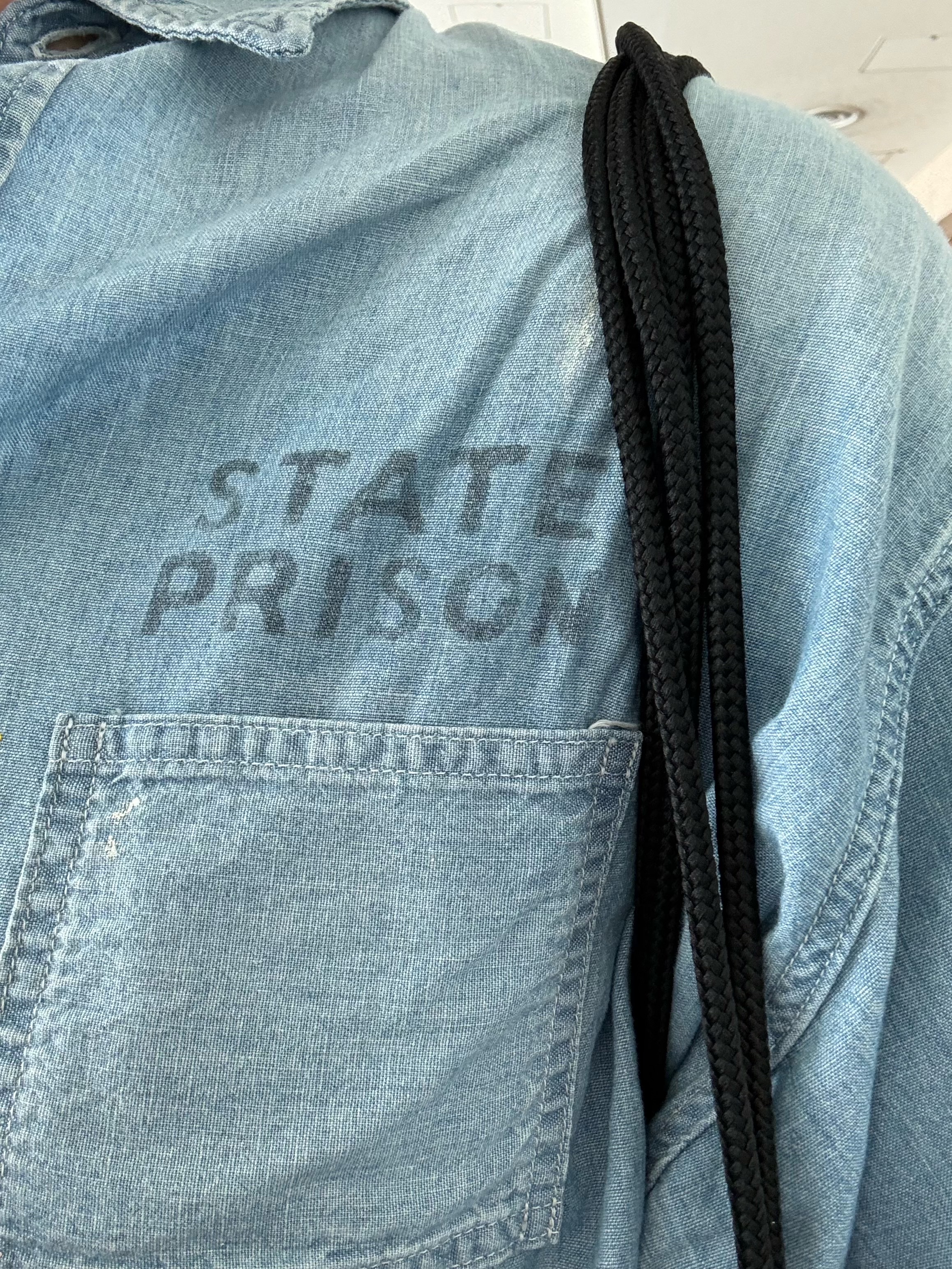Comoli 5P Denim Pants Bleach - 23SS, Birkenstock x Beams Zurich Bone Pattern Black 착용 스타일 - 2