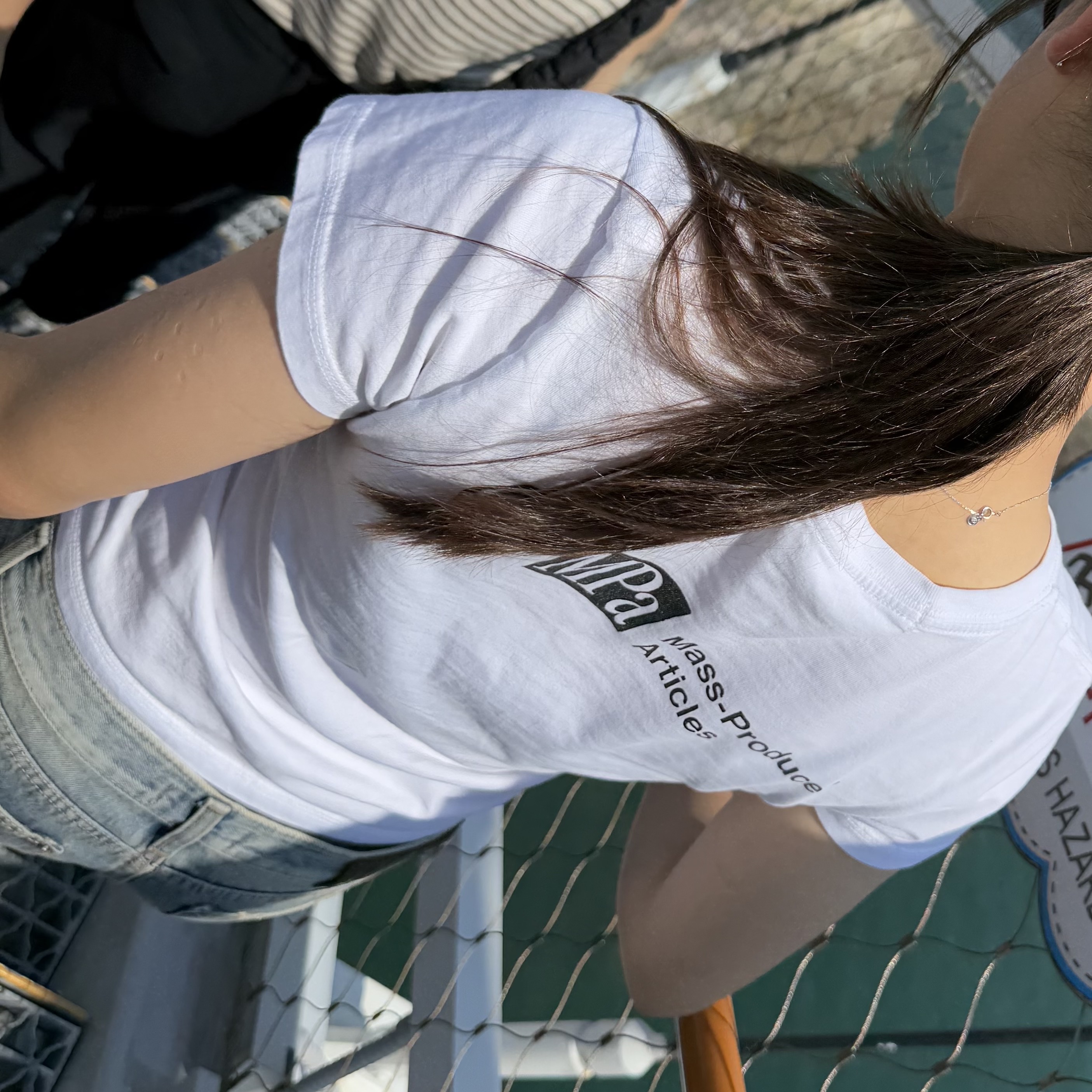 (W) Plastic Product MPa T-Shirt White 착용 스타일