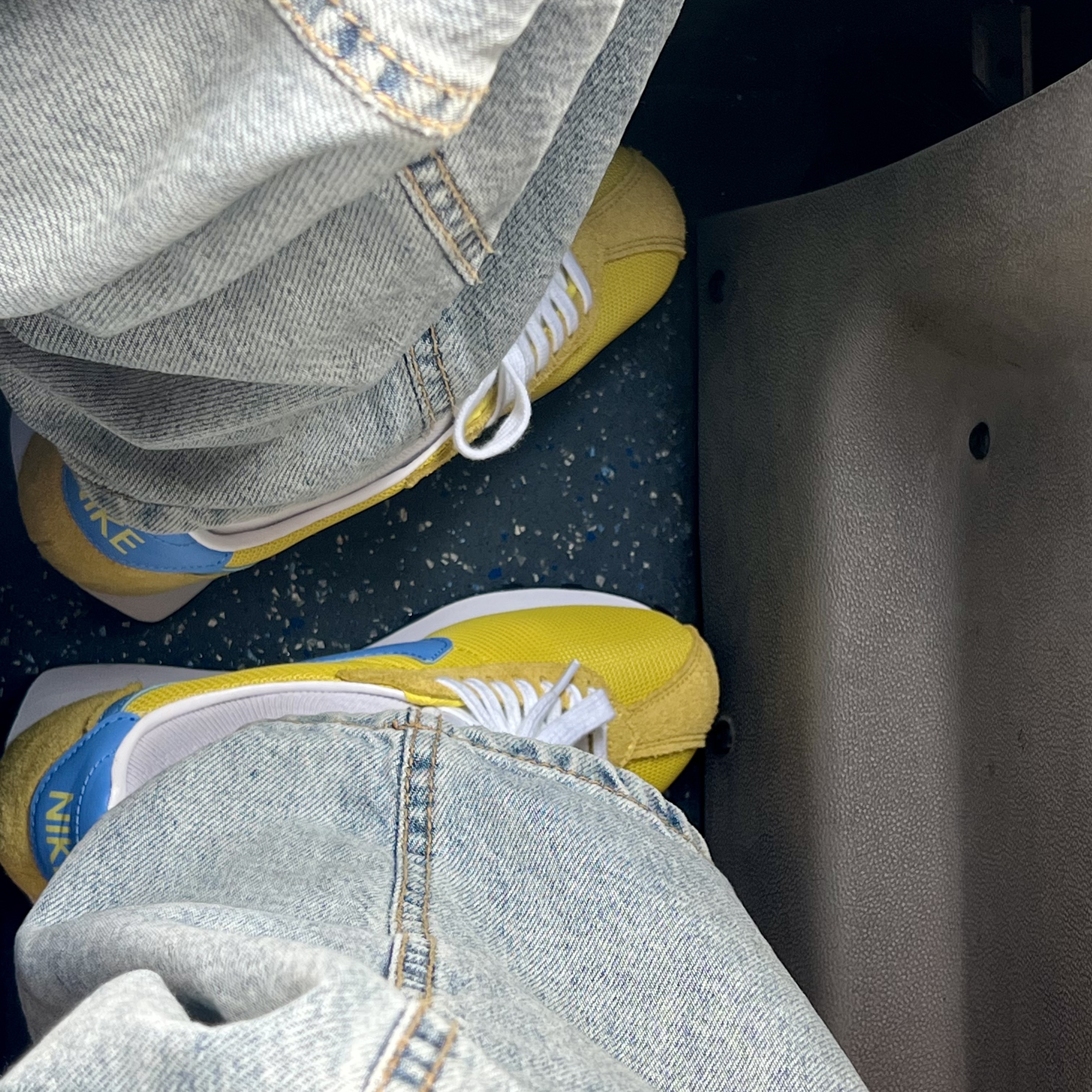 (W) Nike LD-1000 Lightning White 착용 스타일