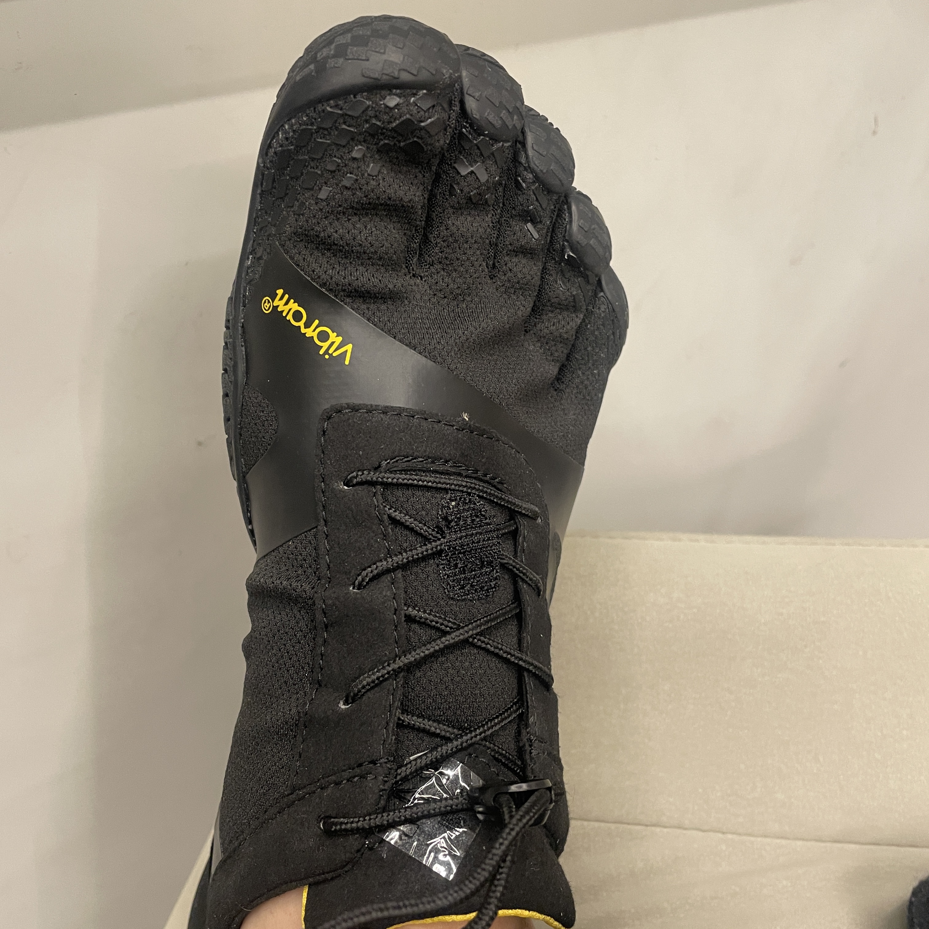 Vibram Fivefingers KSO Evo Black Black 착용 스타일
