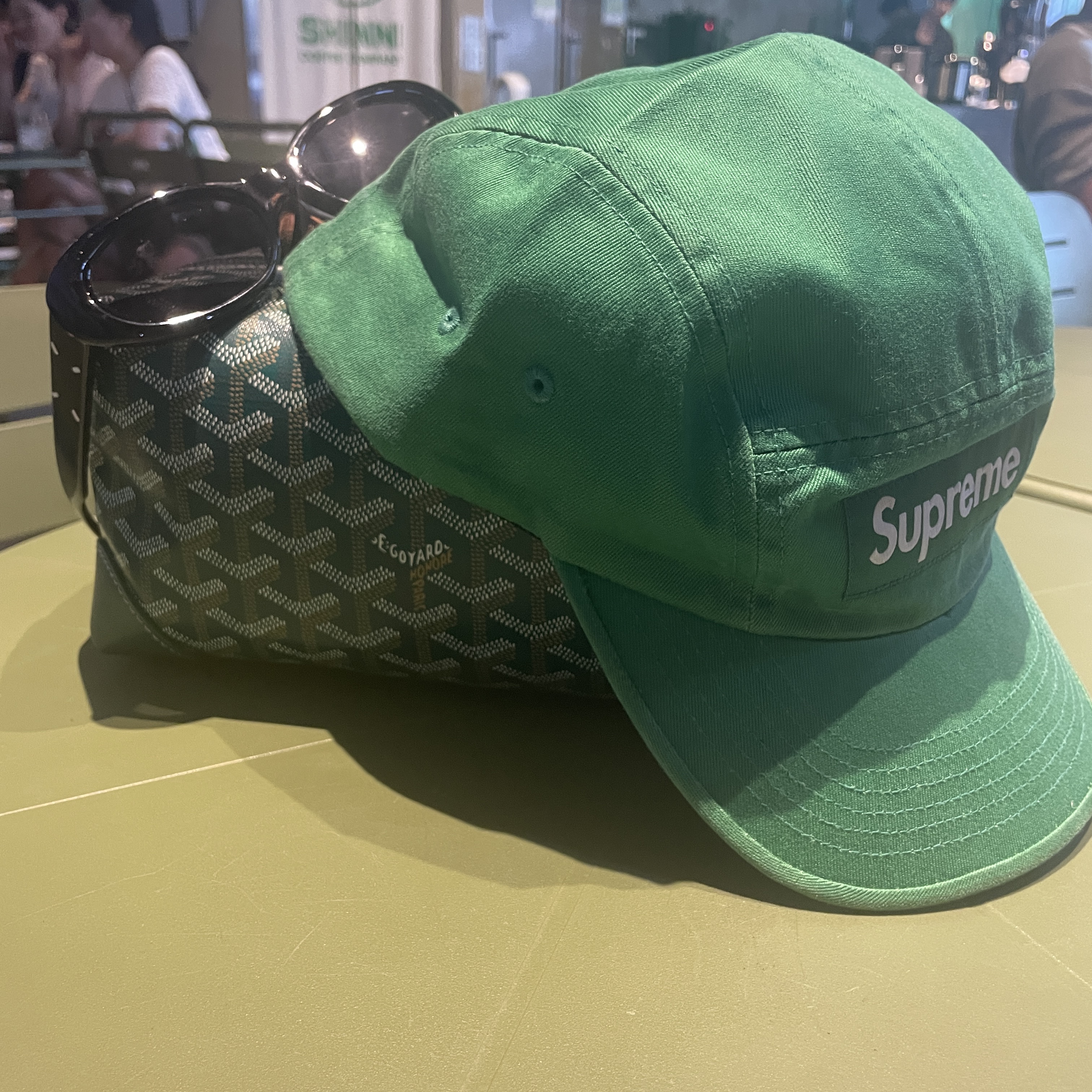 Supreme Washed Chino Twill Camp Cap Green - 22FW, Goyard Boeing 25 Toilet Bag Green 착용 스타일