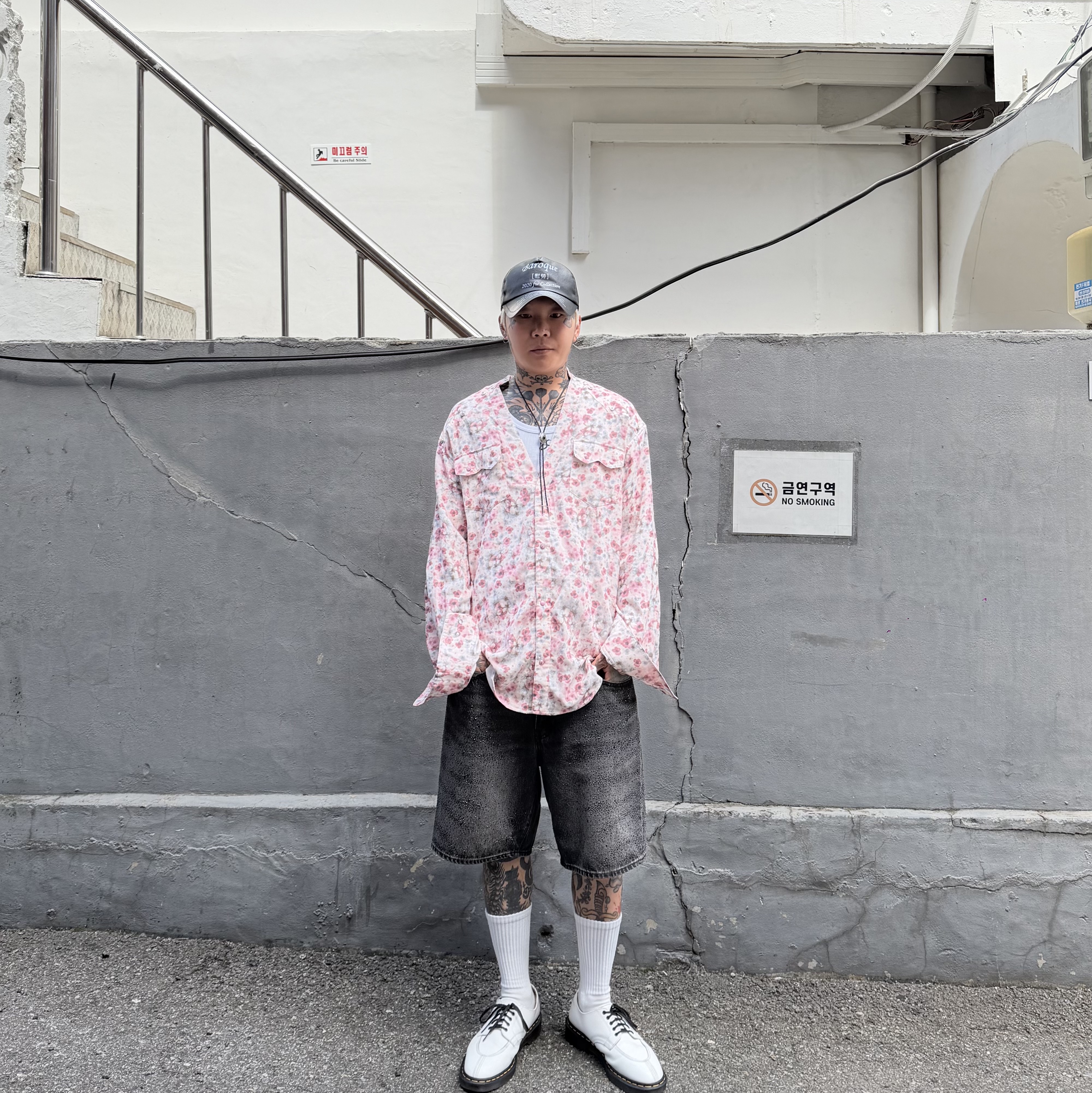 NOFAKESHIT Bust Down Short 468 32, NOFAKESHIT Sakura Shirt 착용 스타일 - 3