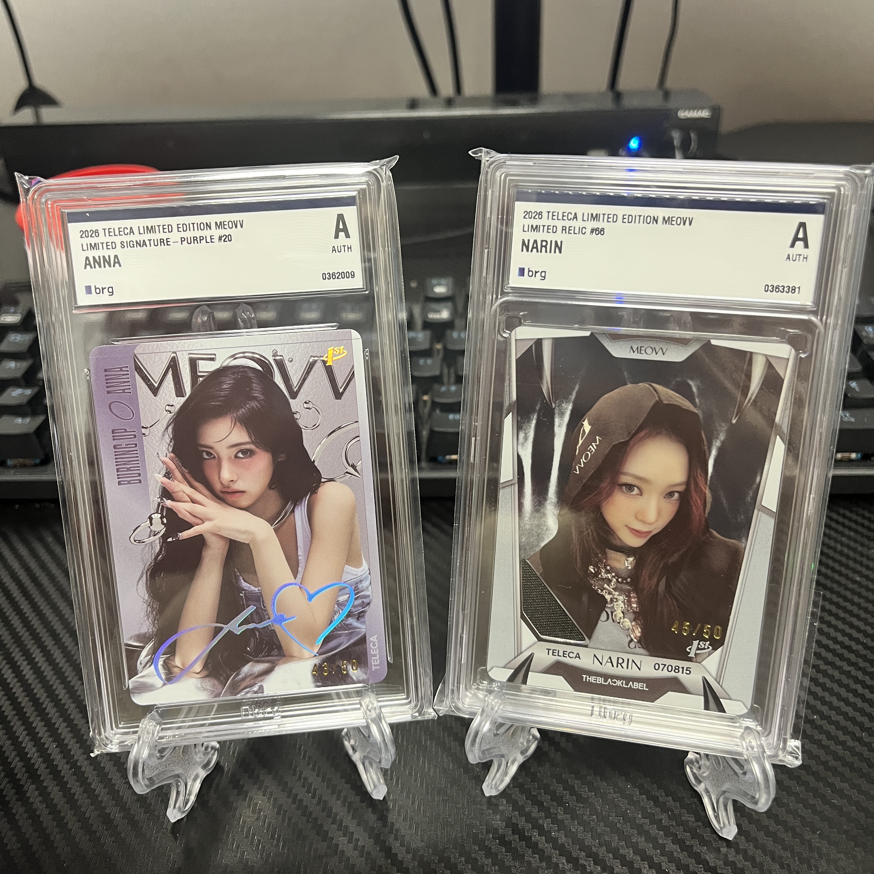 MEOVV TELECA LIMITED EDITION 착용 스타일