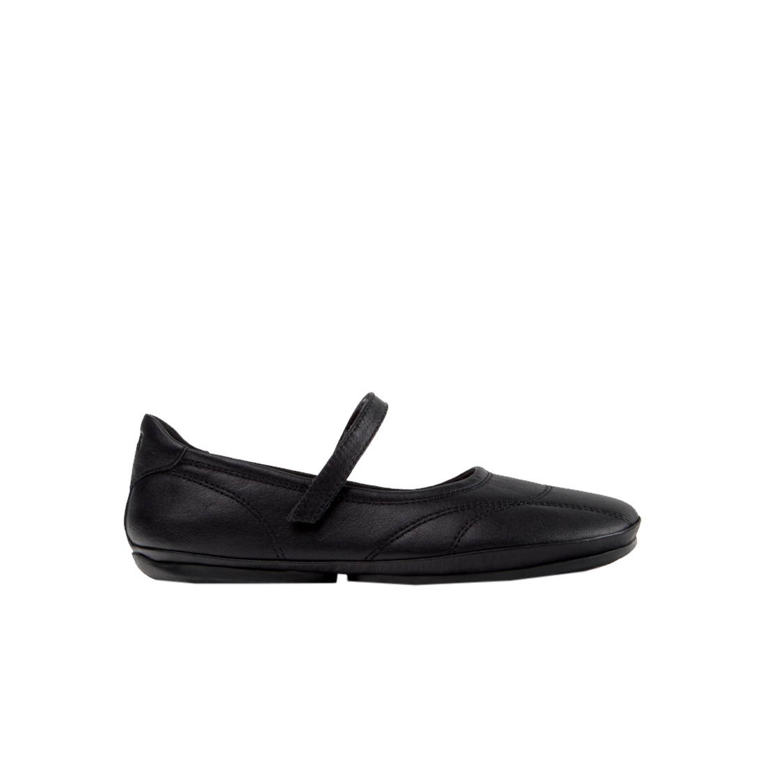 K201968-001 Camper Woman Right Nina Flat Black