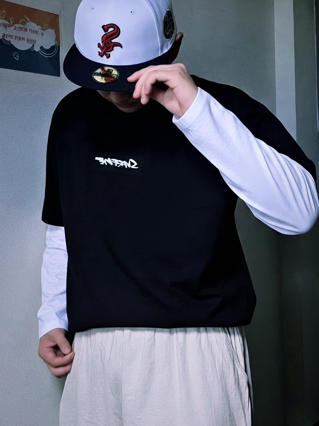 Supreme Futura Box Logo T-Shirt Black - 24SS 착용 스타일 - 1