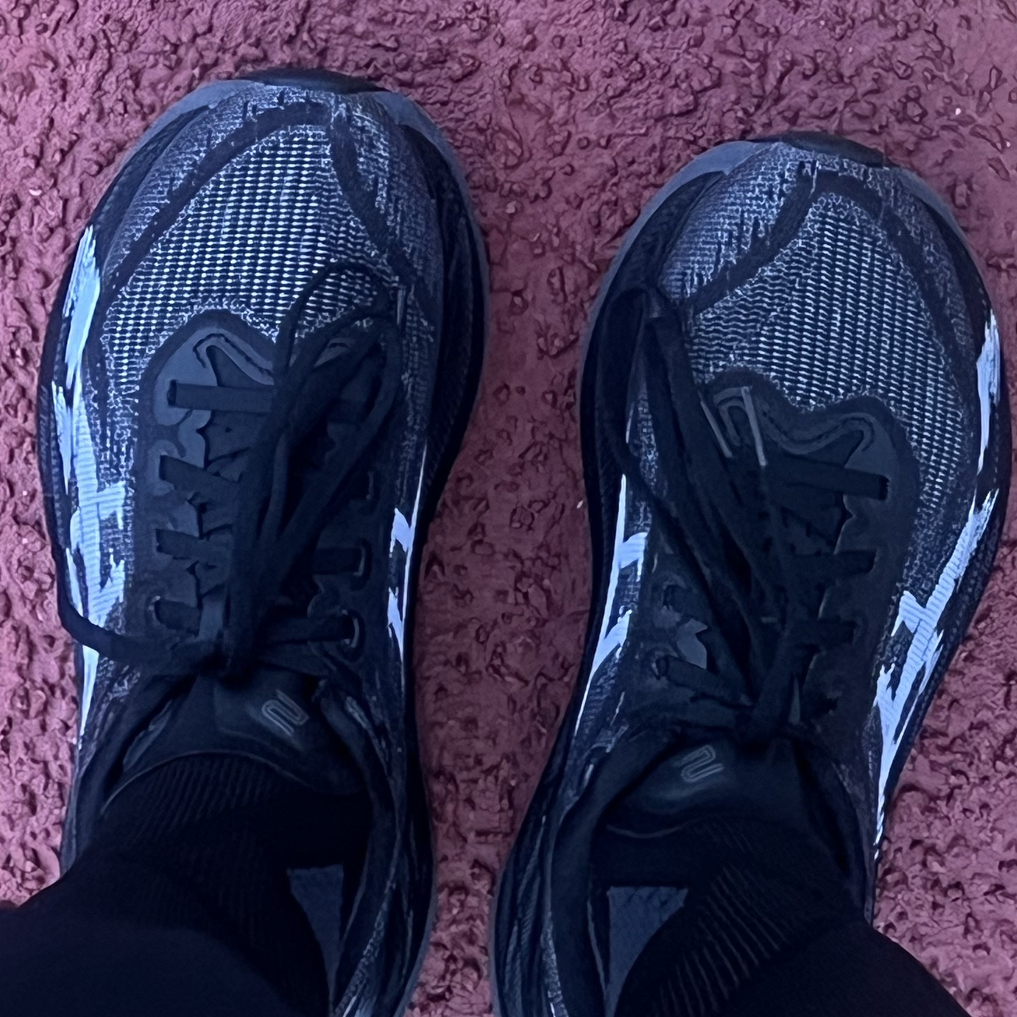 Asics Superblast 2 Black White 착용 스타일