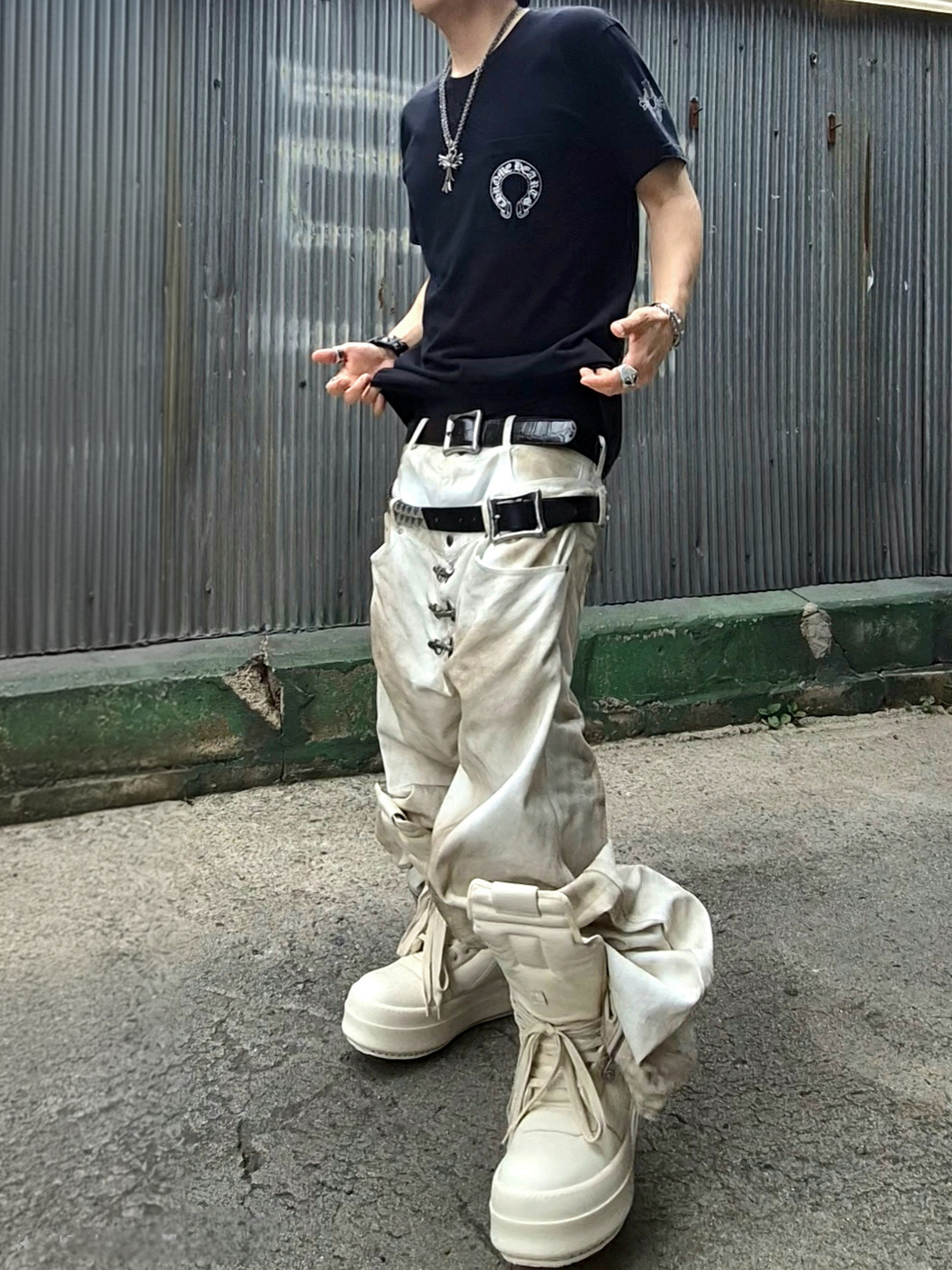 Chrome Hearts Double Floral Cross Ring Silver, emostanceclub Core Belt Croc Embossed BROWN 착용 스타일 - 2