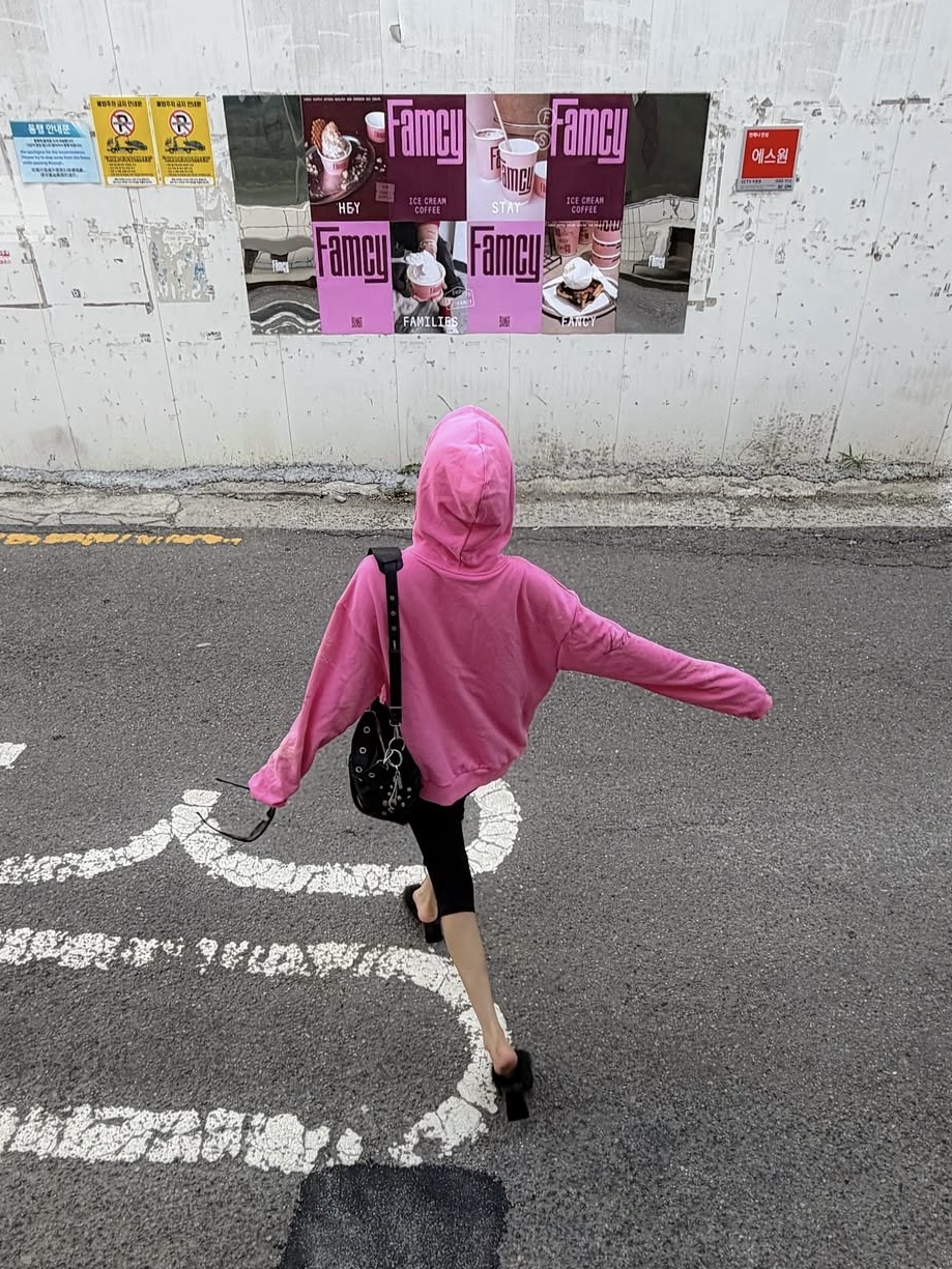 Gateless Girls Zip-up Hoodie-Pink, Gateless Girls Zip-up Hoodie-Pink-Charcoal 착용 스타일 - 6