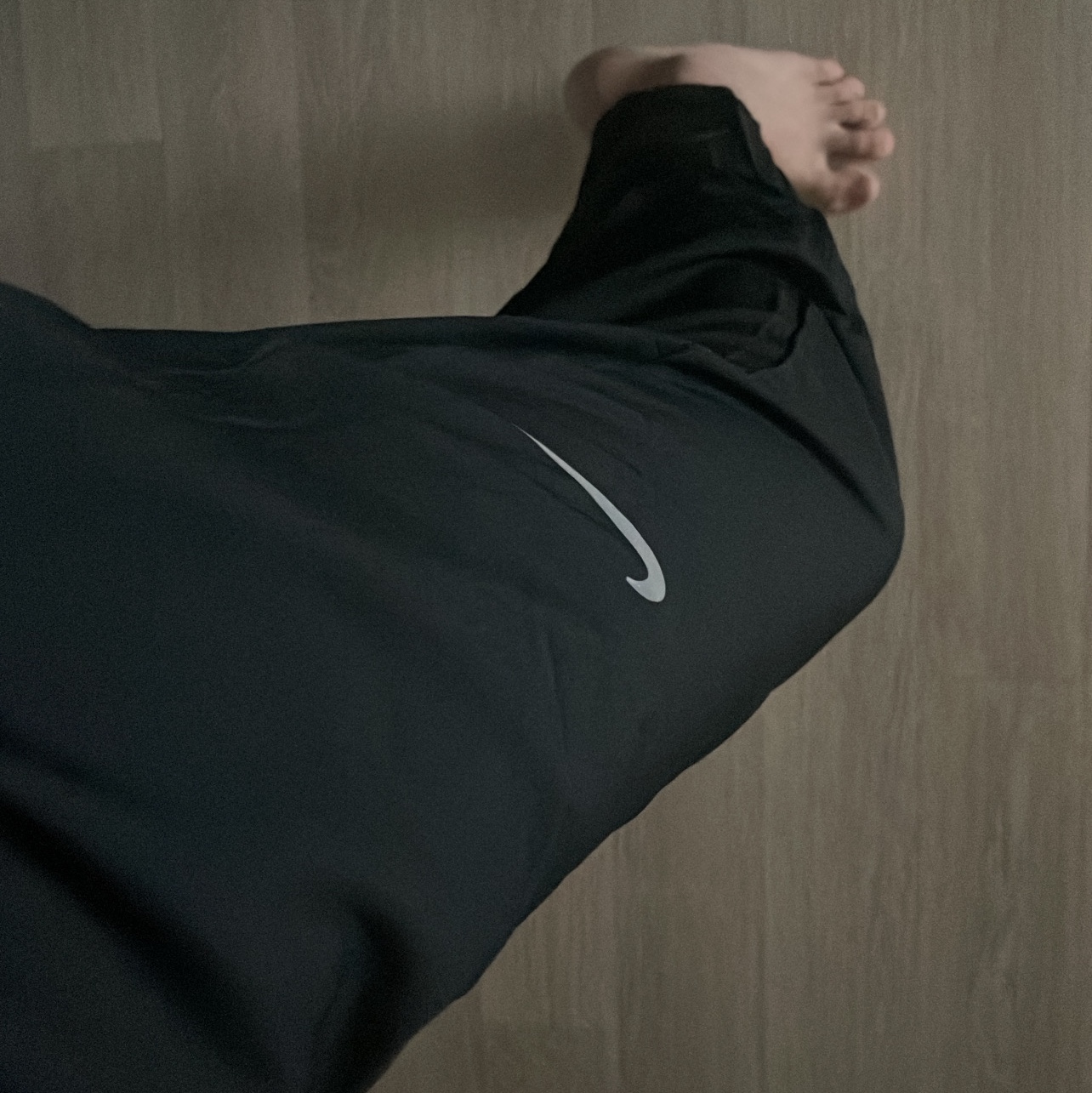 Nike Dri-Fit Challenger Woven Pants Black - Asia 착용 스타일