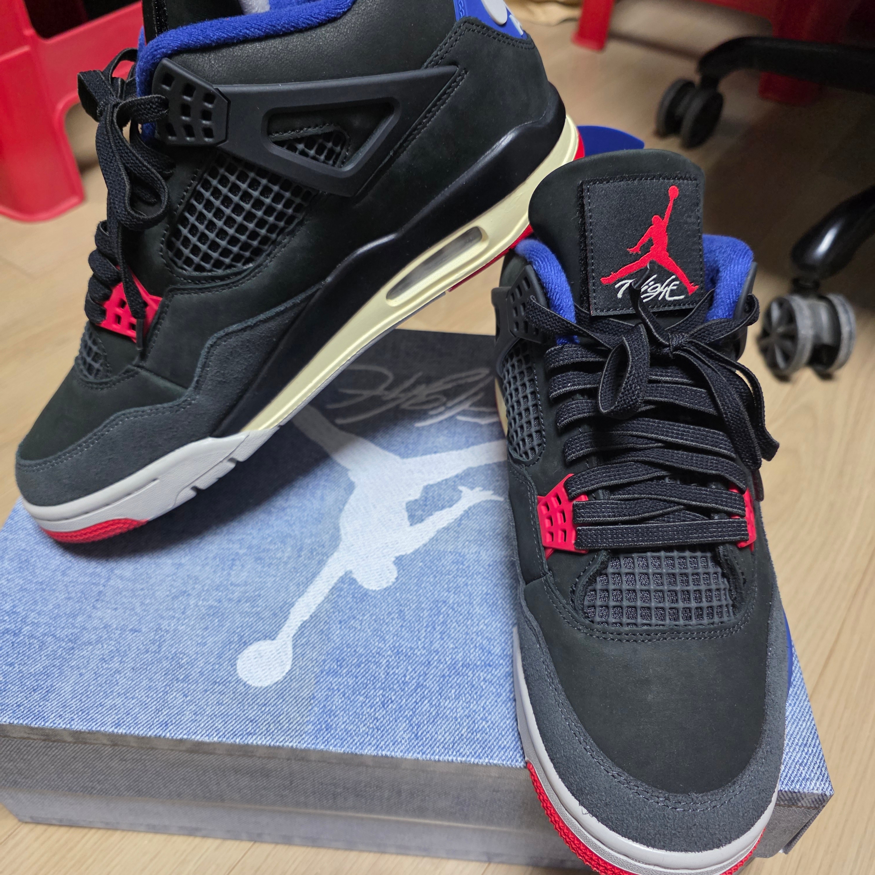 Jordan 4 Retro Rare Air 착용 스타일 - 3