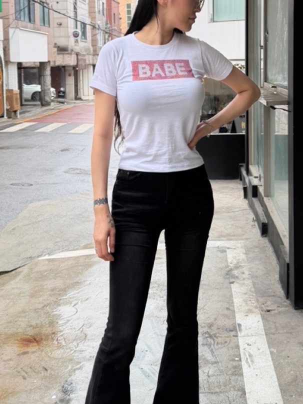 Nike x Palace Air Max 95 Metallic Silver Aluminum, NOFAKESHIT Babe Girl T 착용 스타일 - 2