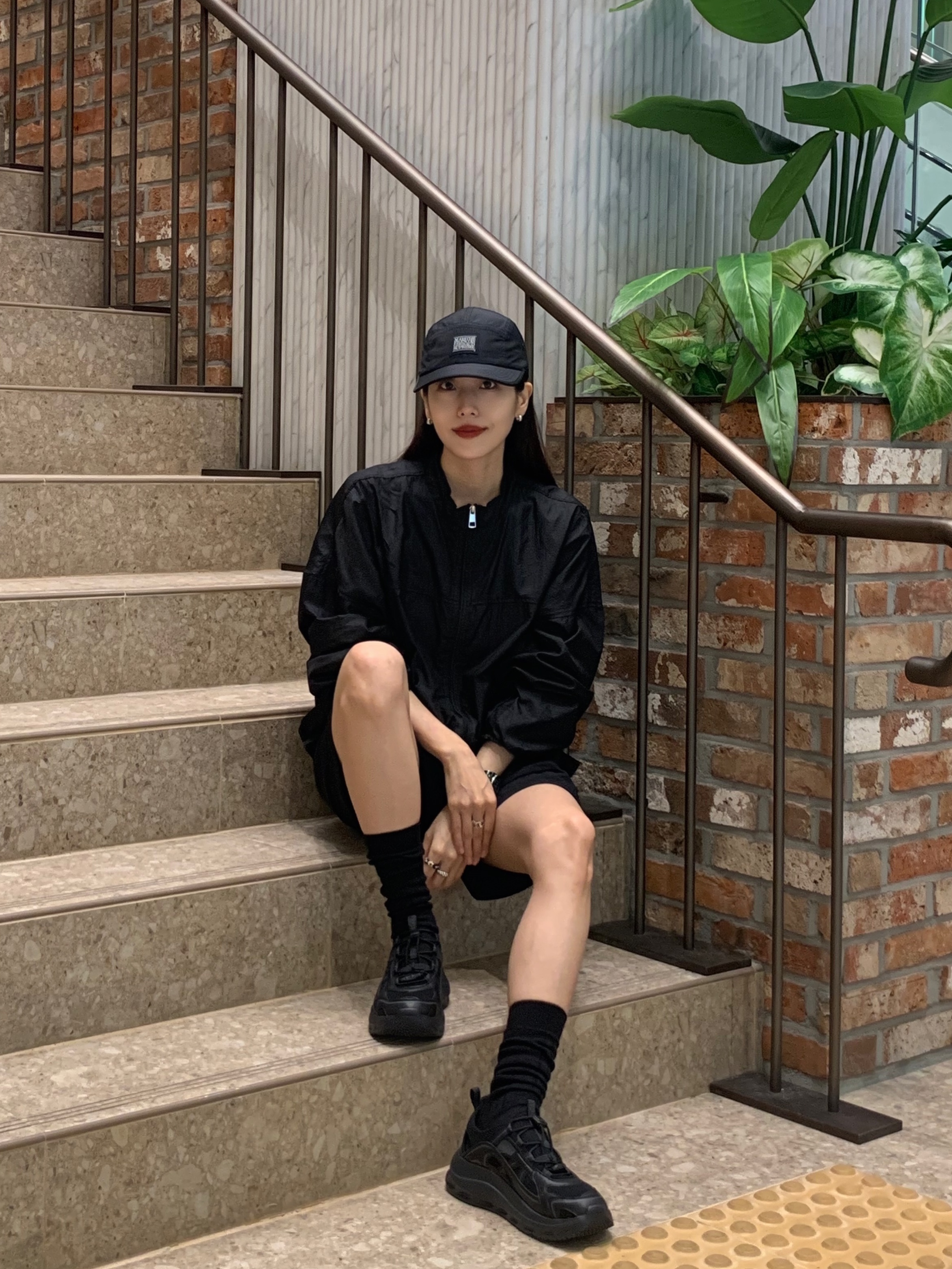 Supreme x Marithe Francois Girbaud Sport Camp Cap Black - 25SS 착용 스타일 - 1