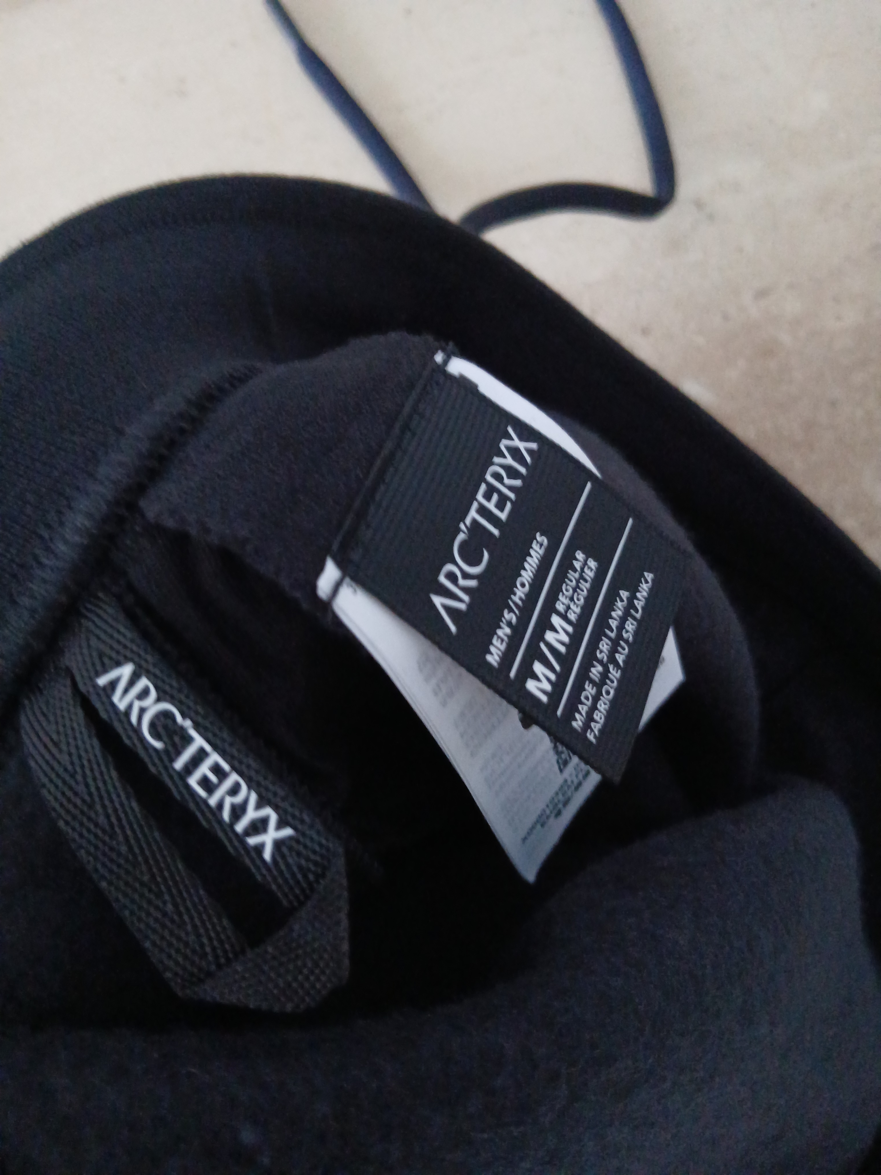 Arc'teryx Emblem Fleece Jogger Pants Black 착용 스타일 - 4