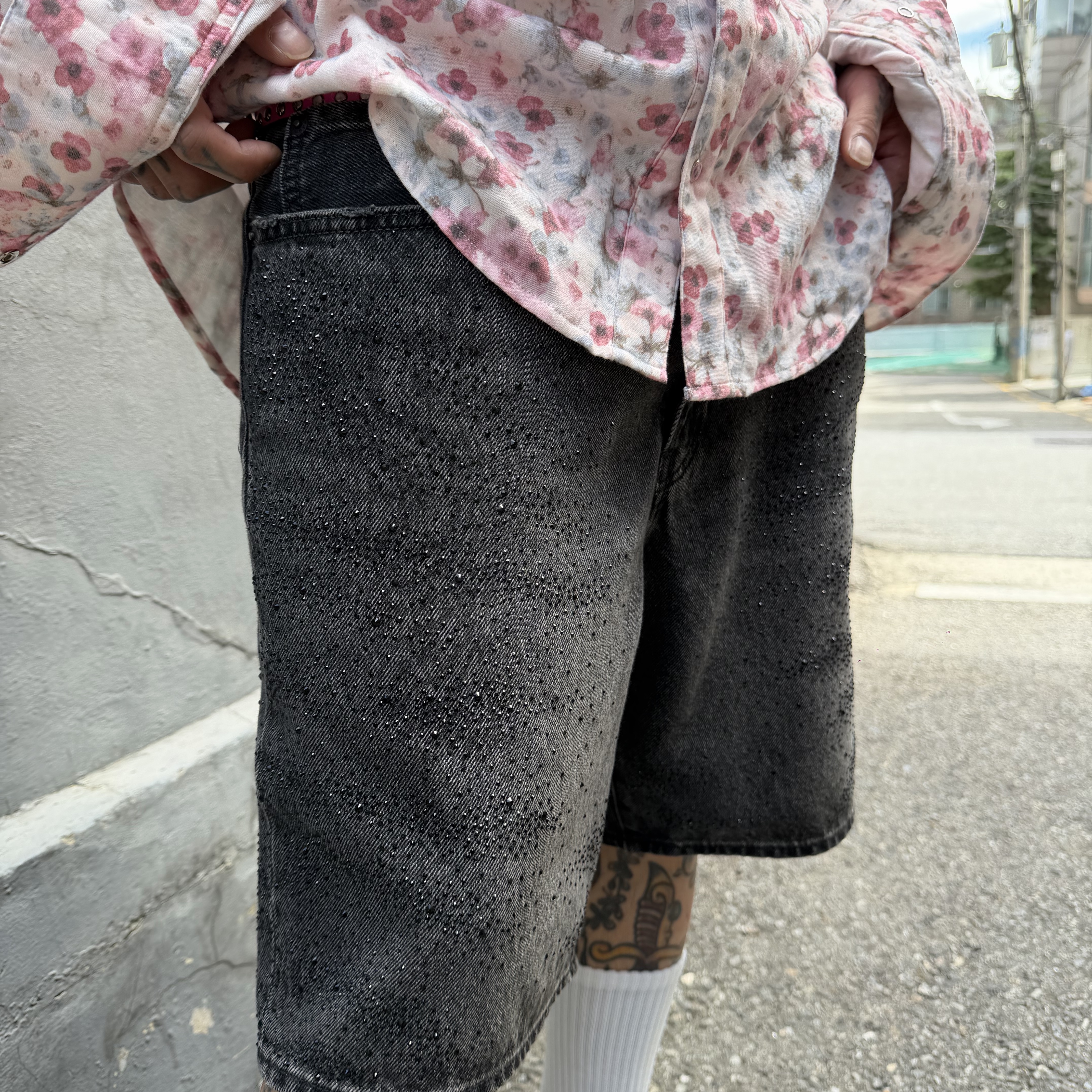 NOFAKESHIT Bust Down Short 468 32, NOFAKESHIT Sakura Shirt 착용 스타일 - 6