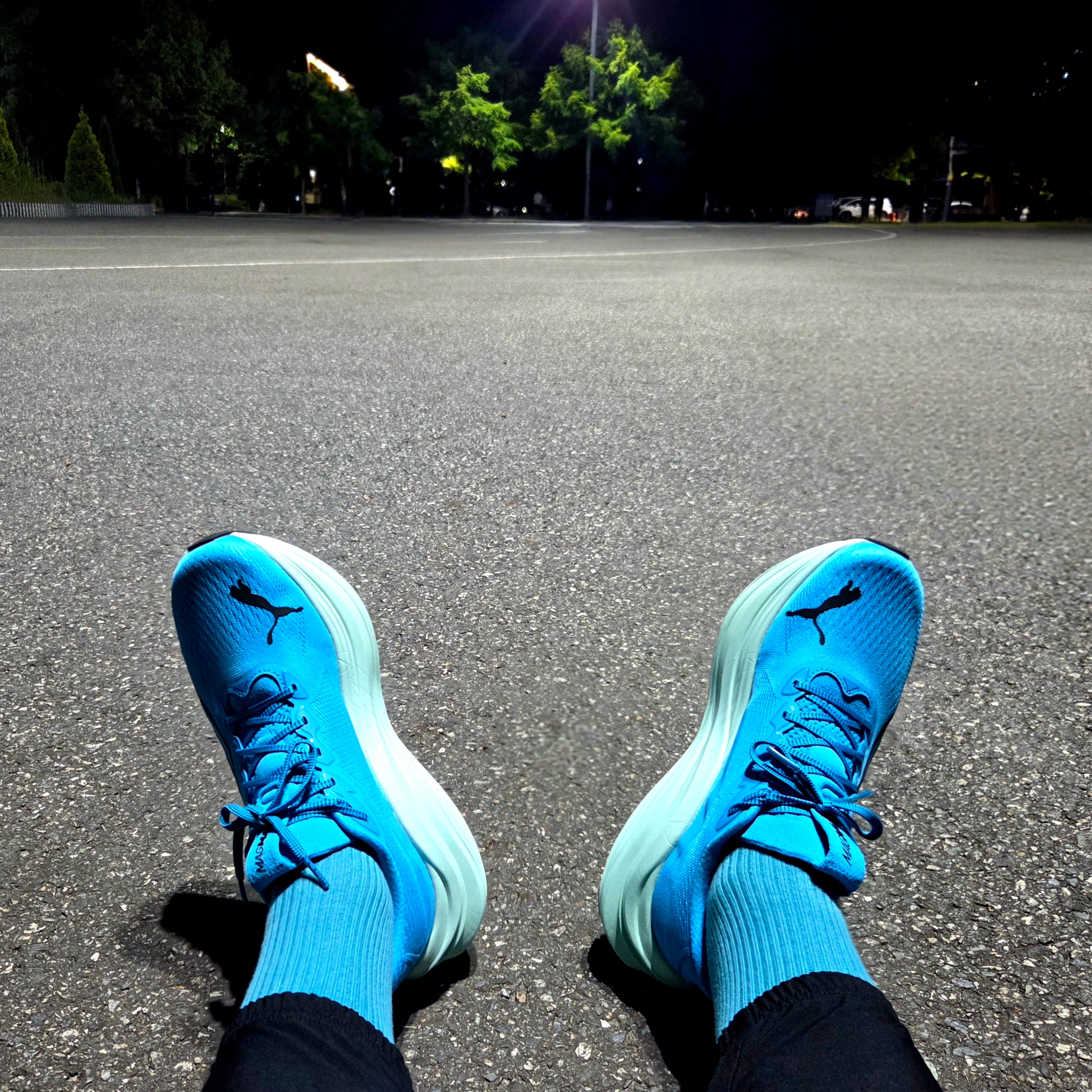 Puma Magmax Nitro Speed Blue Mint Melt 착용 스타일