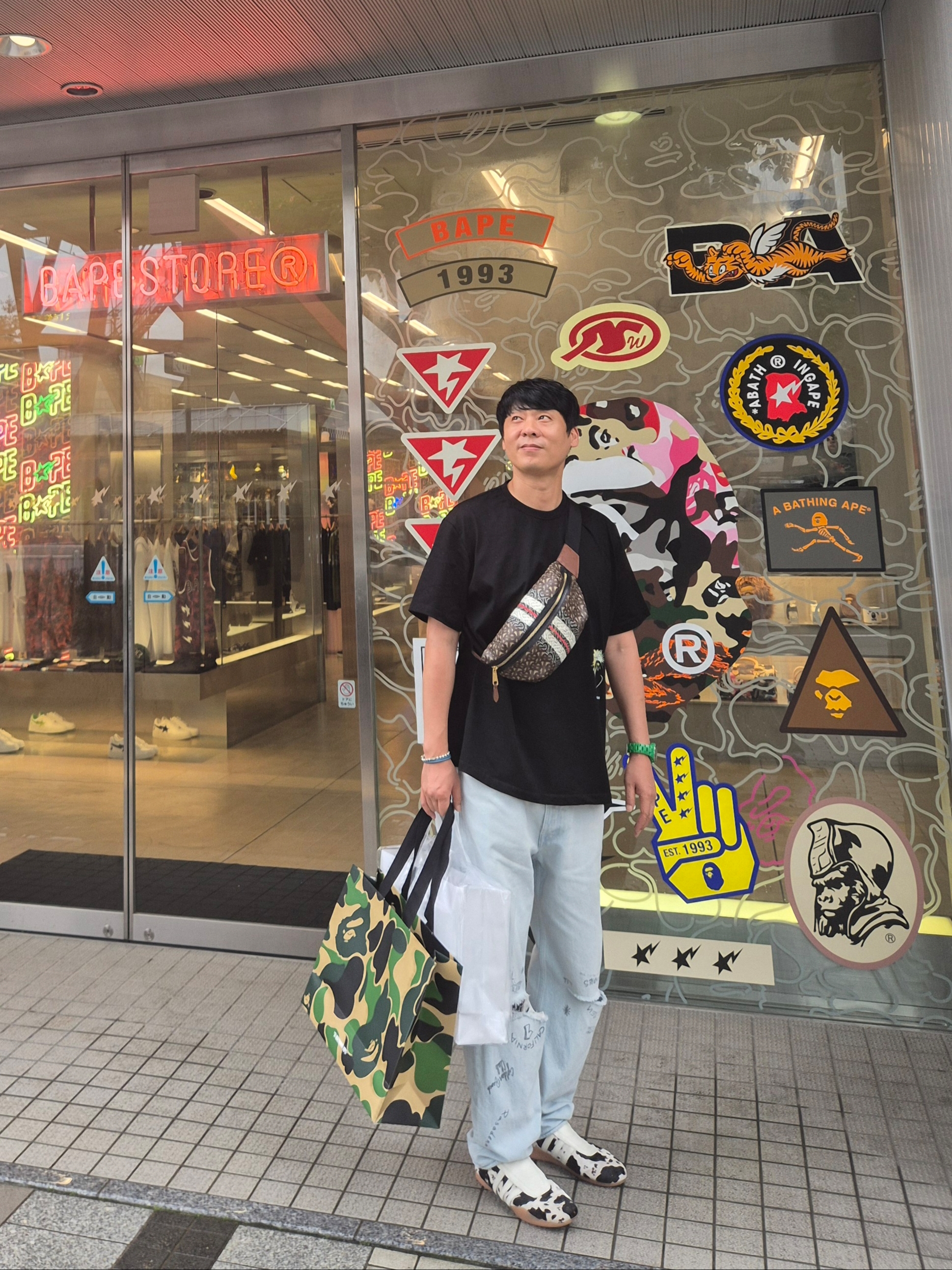 Wooyoungmi Palm Tree Graphic T-Shirt Black - 25SS, (W) Adidas Taekwondo Mei Off White Supplier Colour 착용 스타일 - 1