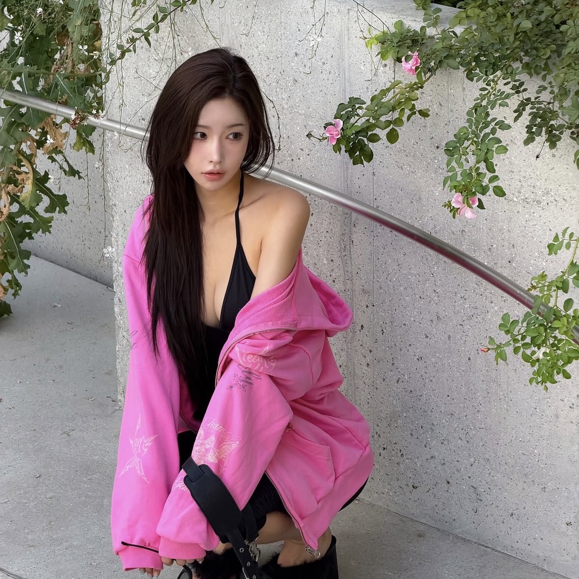 Gateless Girls Zip-up Hoodie-Pink 착용 스타일 - 8