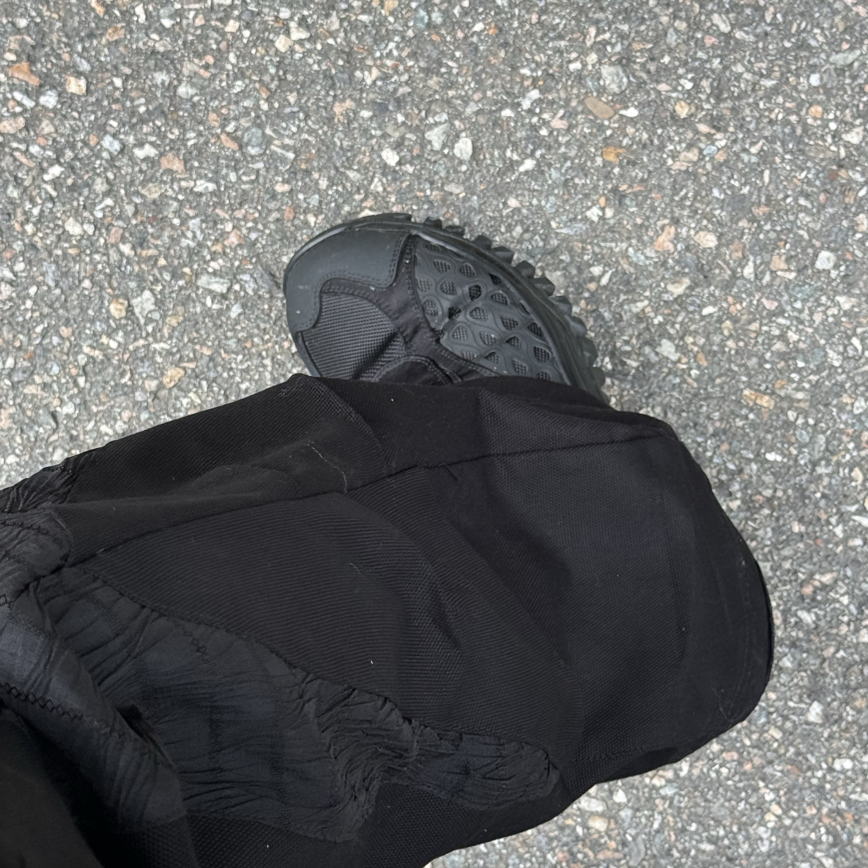 Kiko Kostadinov Harkman Shoes Oil Black 착용 스타일 - 2