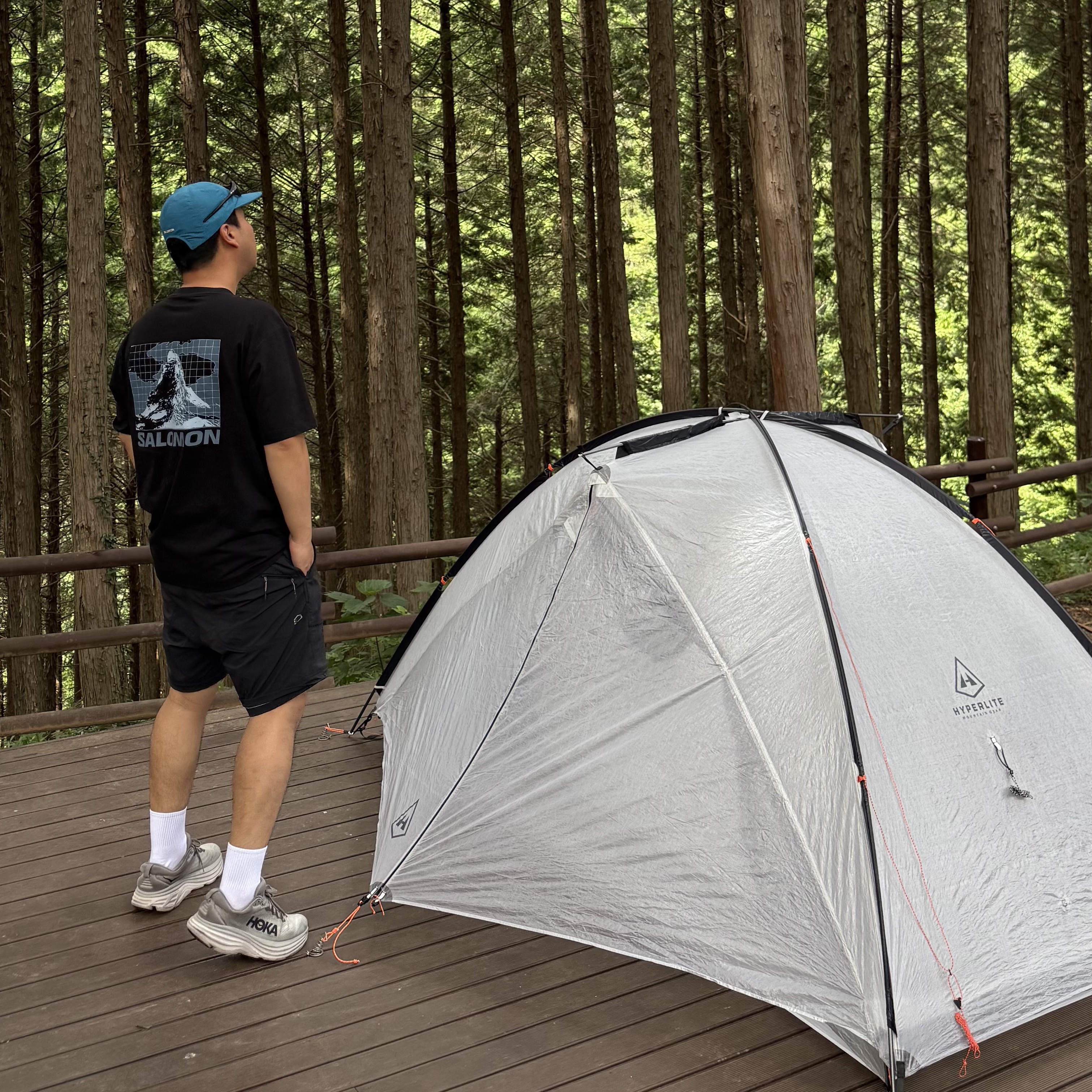 Salomon Hiking Pathfinder Short Sleeve Black 착용 스타일