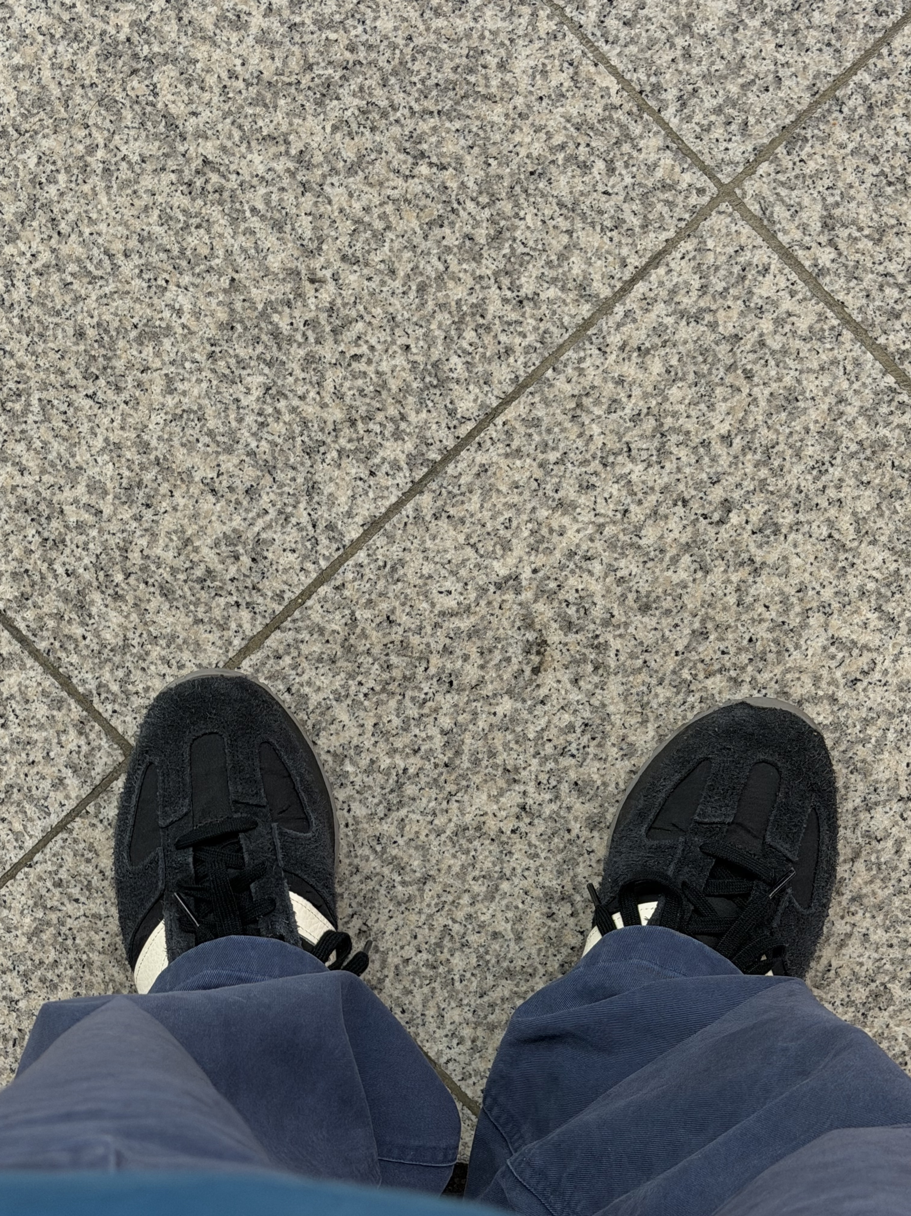 New Balance x Junya Watanabe Man 471 Black 착용 스타일 - 1