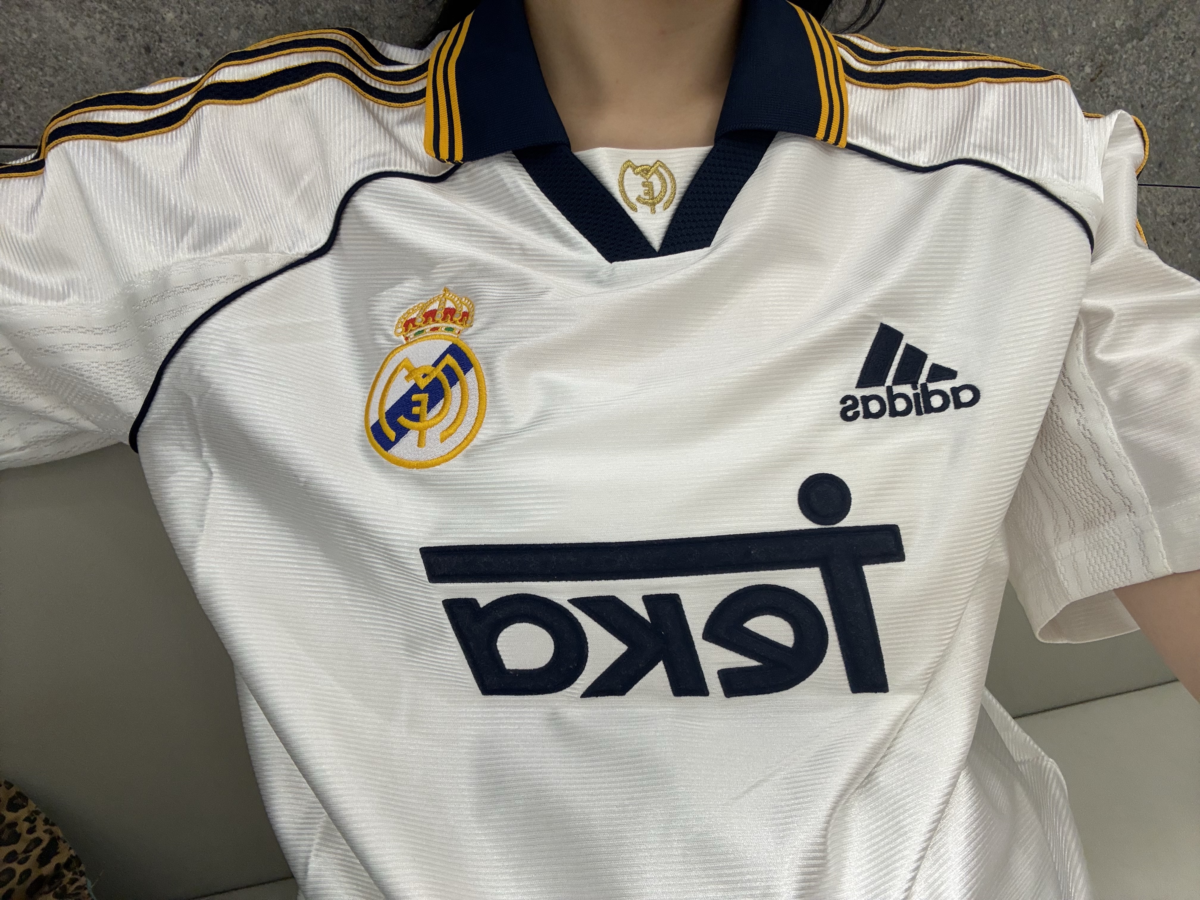 Adidas Real Madrid 99/00 Home Jersey White - KR Sizing (Non Marking Ver.) 착용 스타일