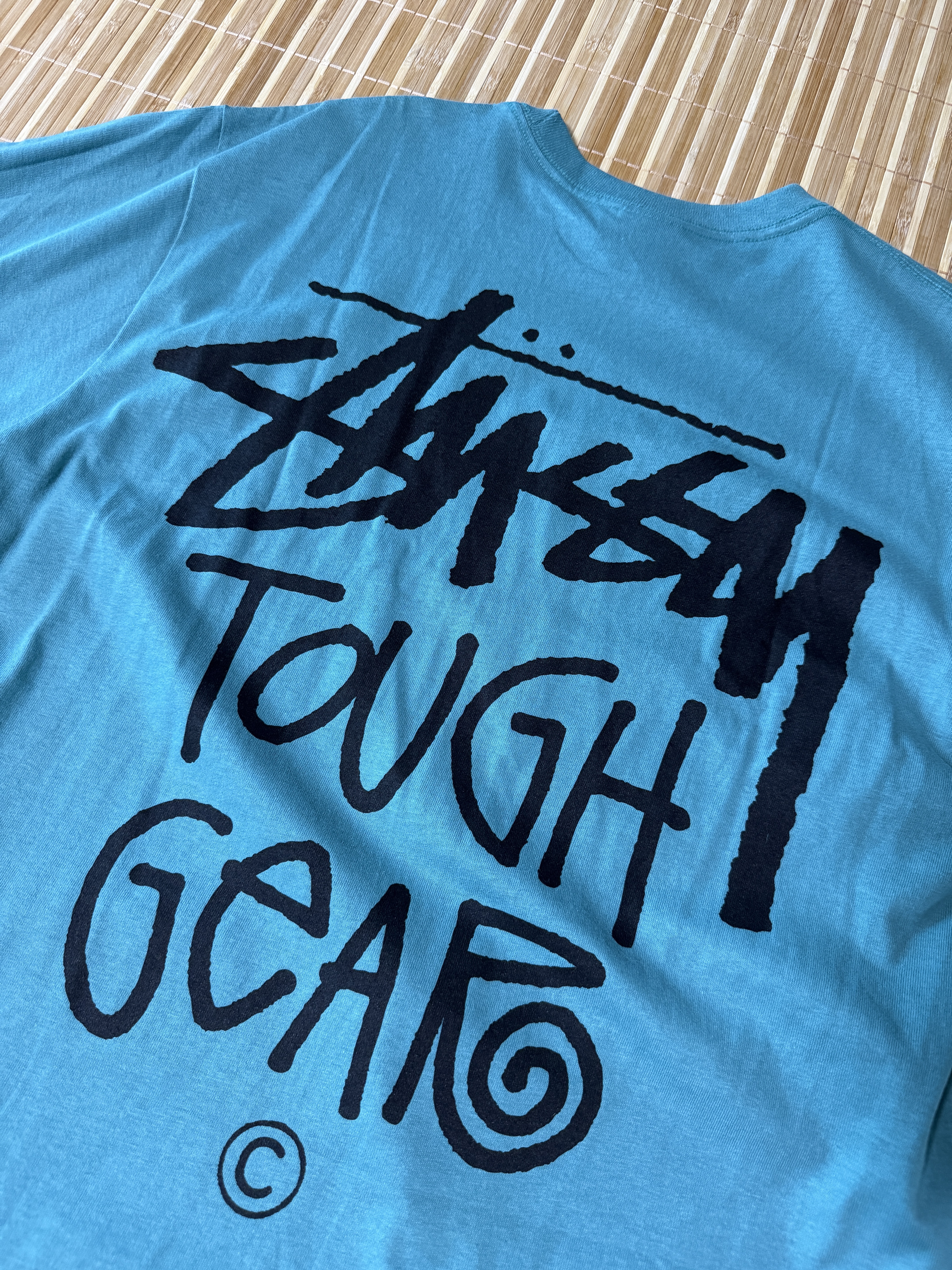 Stussy Tough Gear T-Shirt Ocean 착용 스타일