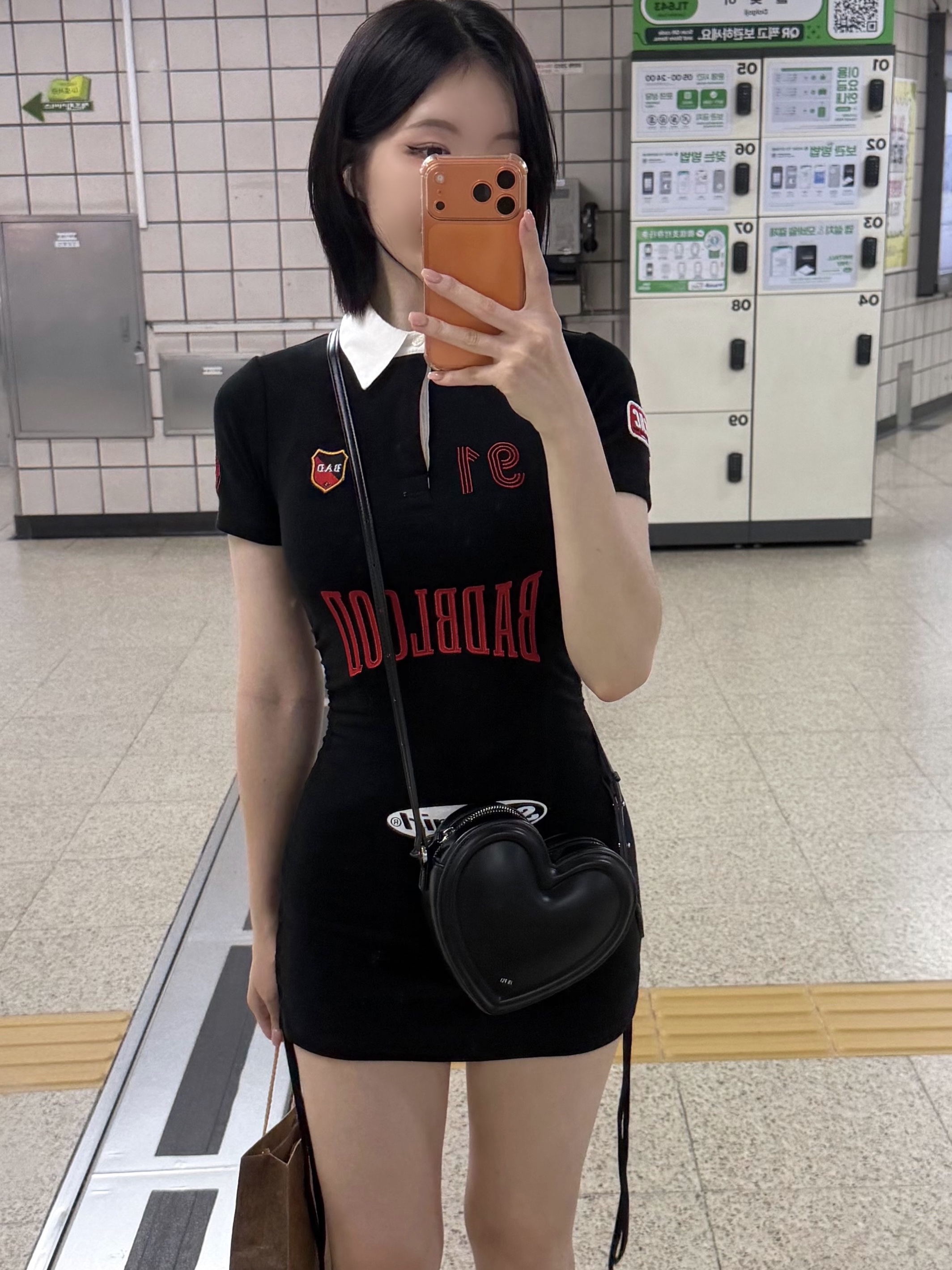 (W) Bad Blood Mystic Capsule Polo Mini Dress Black 착용 스타일