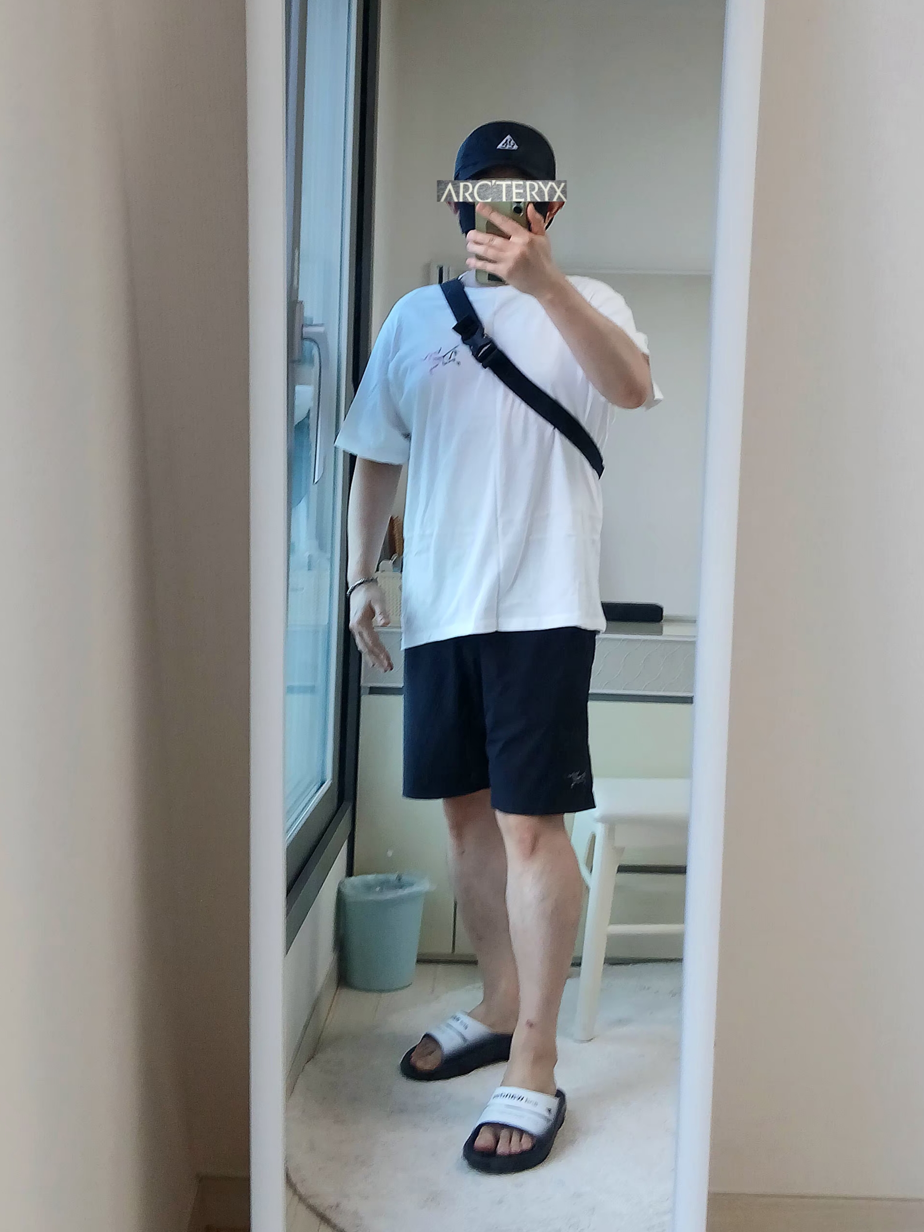 Nike ACG Trail Cap Black, Oofos x And Wander Ooahh Slide 착용 스타일 - 7