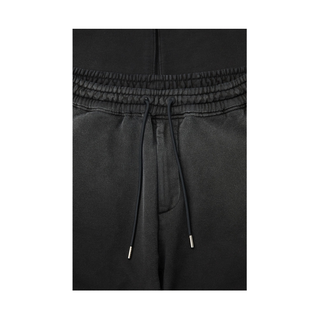 이로 뉘앙스 다잉 셋업  스웻팬츠 블랙(Iro Nuances Garment-Dyed Set-Up Sweatpants Black) - 4