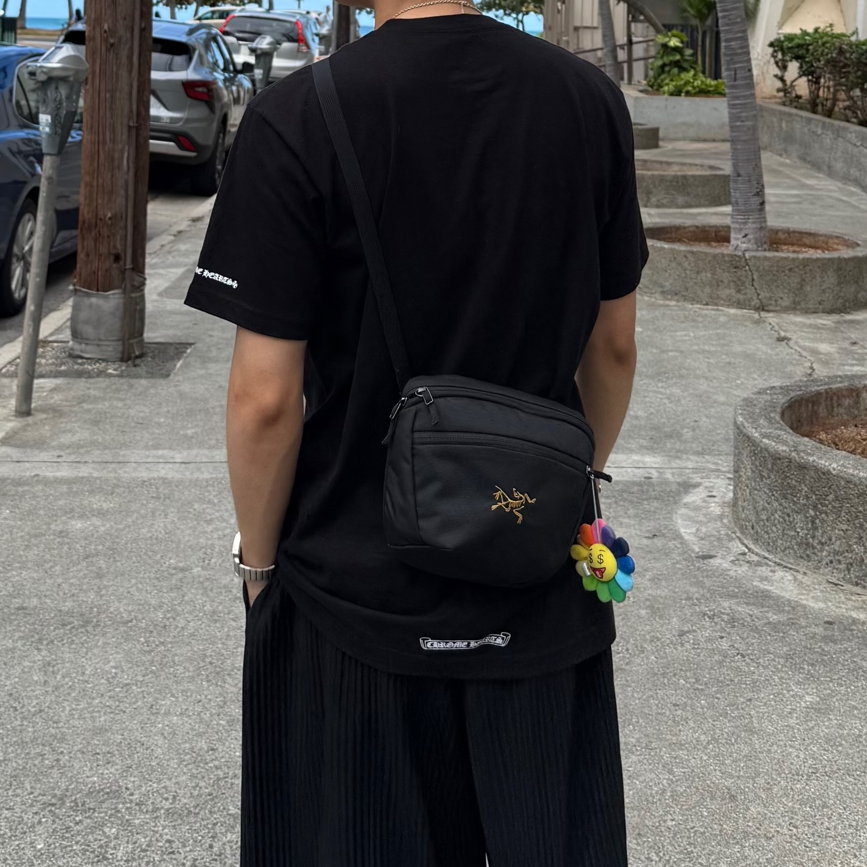 Chrome Hearts Neck Script Logo Short Sleeve T-Shirt Black White 착용 스타일