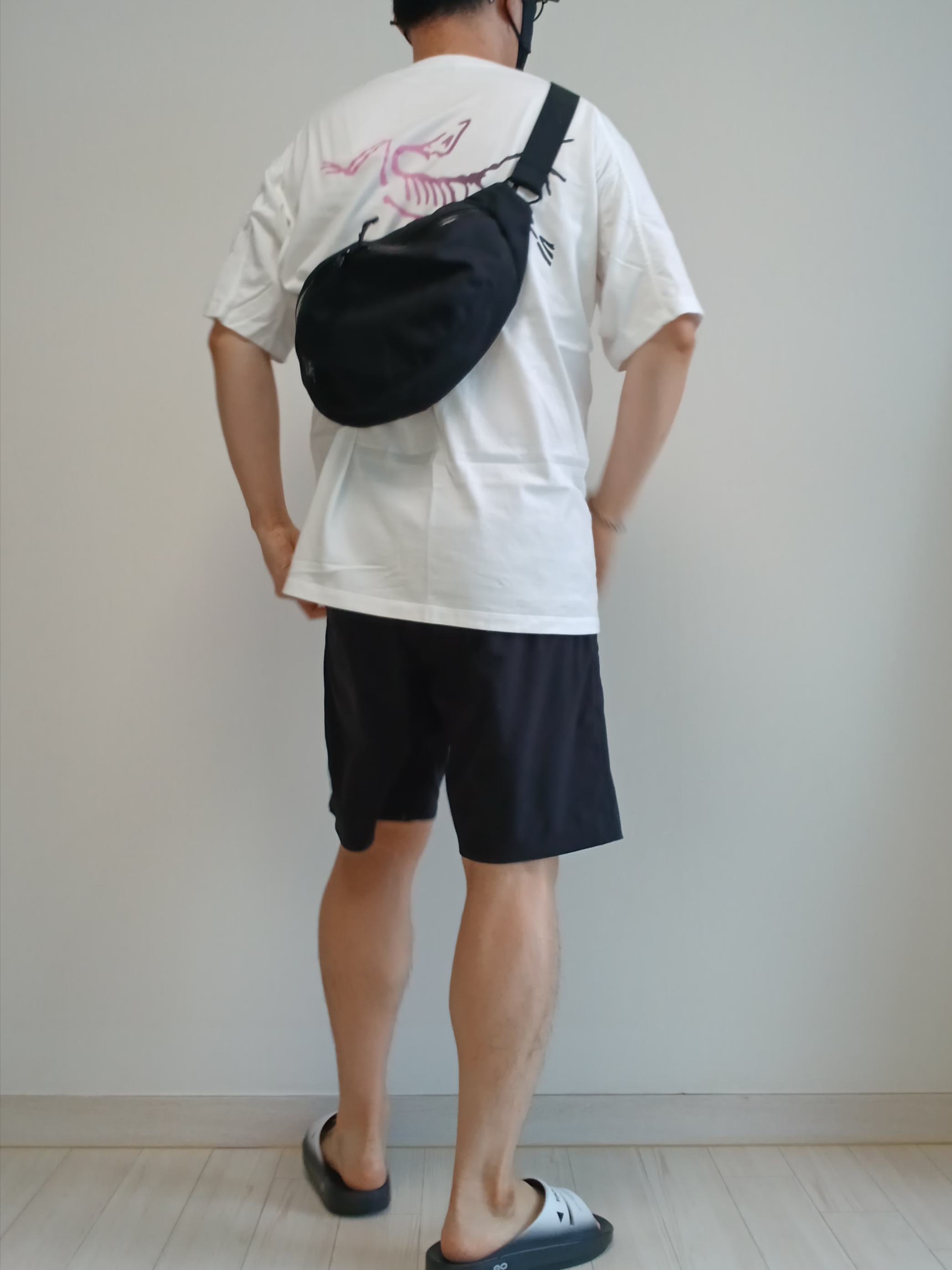 Nike ACG Trail Cap Black, Oofos x And Wander Ooahh Slide 착용 스타일 - 4